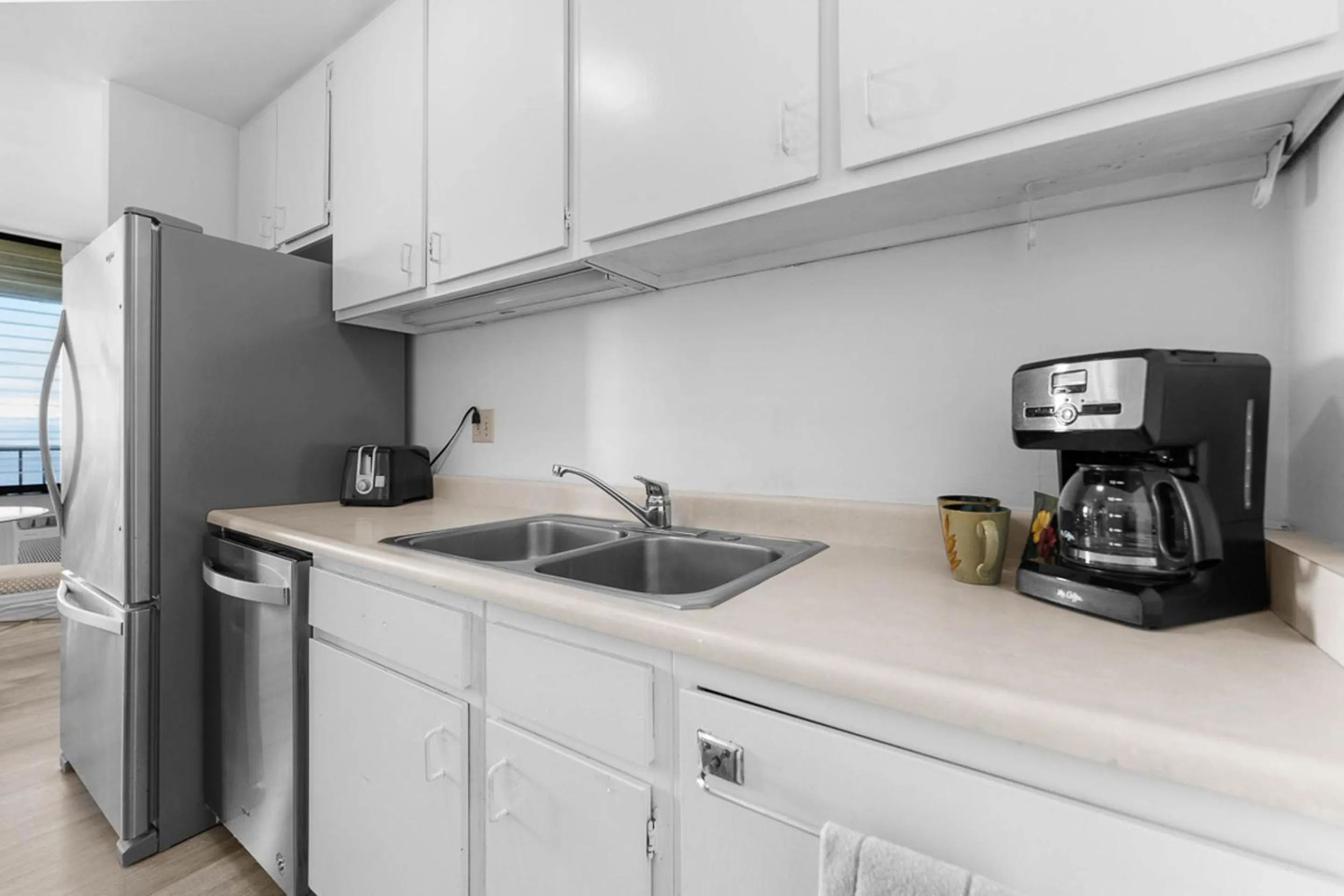 Property building in Koa Lagoon 506