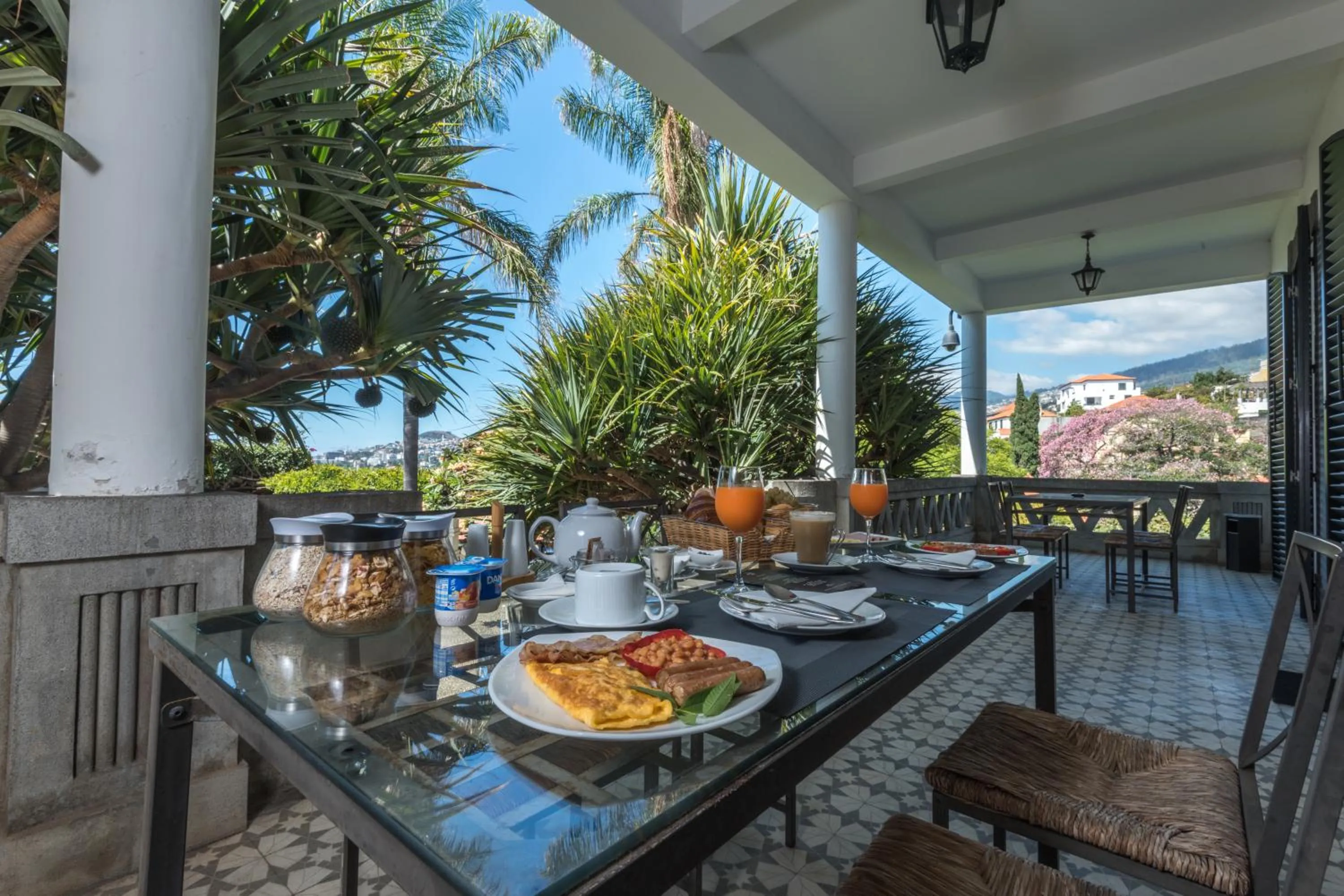 English/Irish breakfast in ARTS IN Hotel Conde Carvalhal