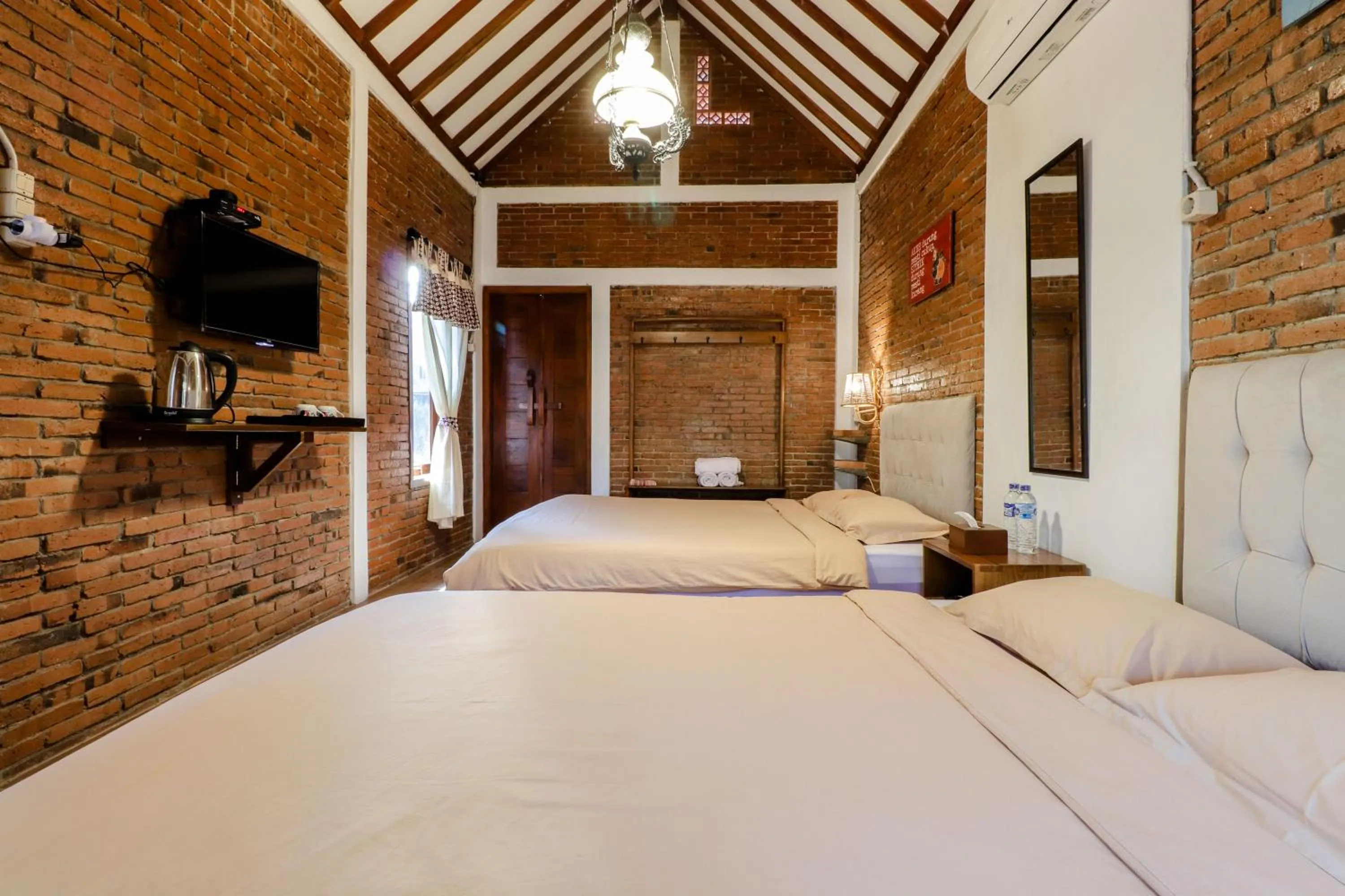 Bedroom, Bed in Omah Teras Bata Guesthouse