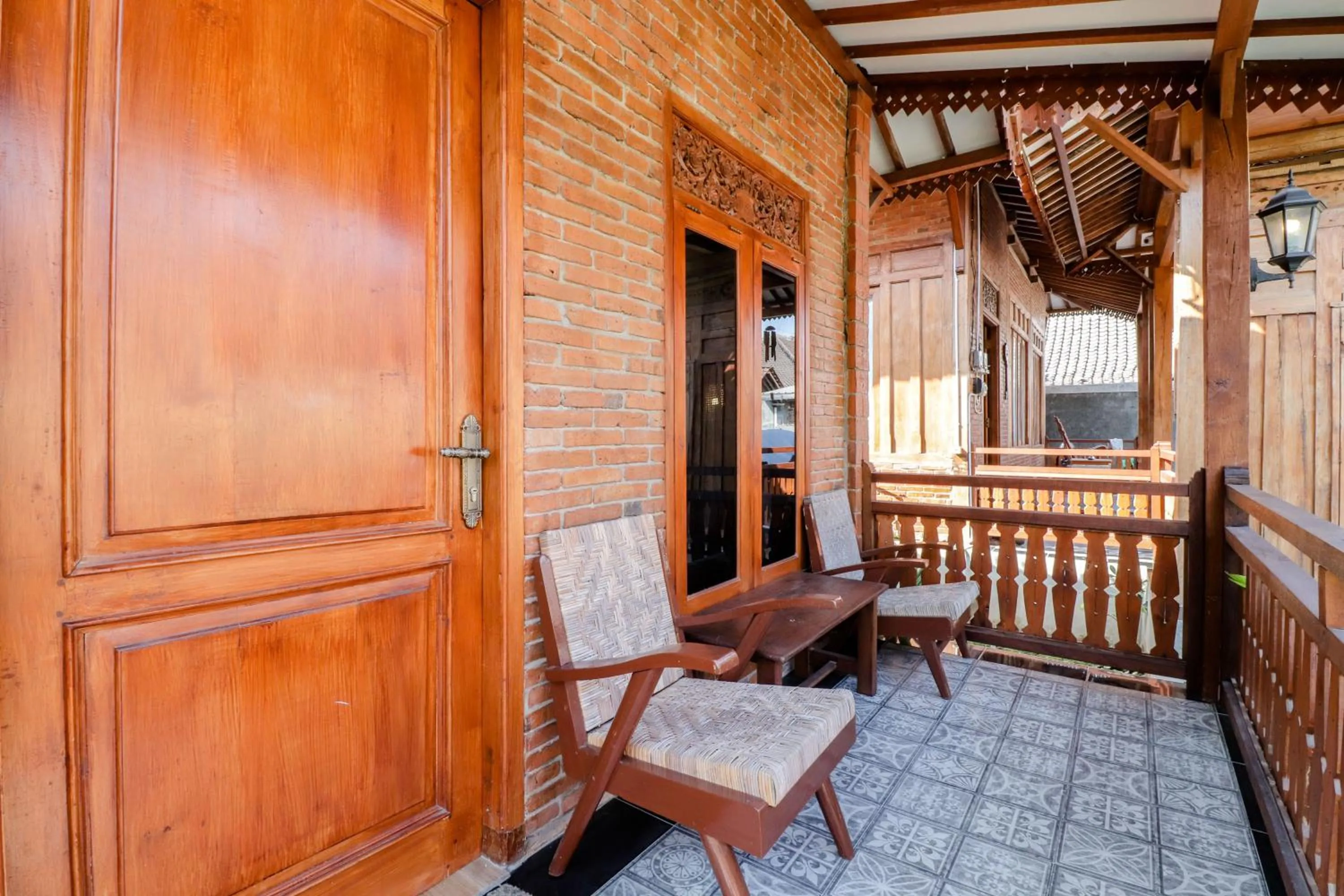 Balcony/Terrace in Omah Teras Bata Guesthouse
