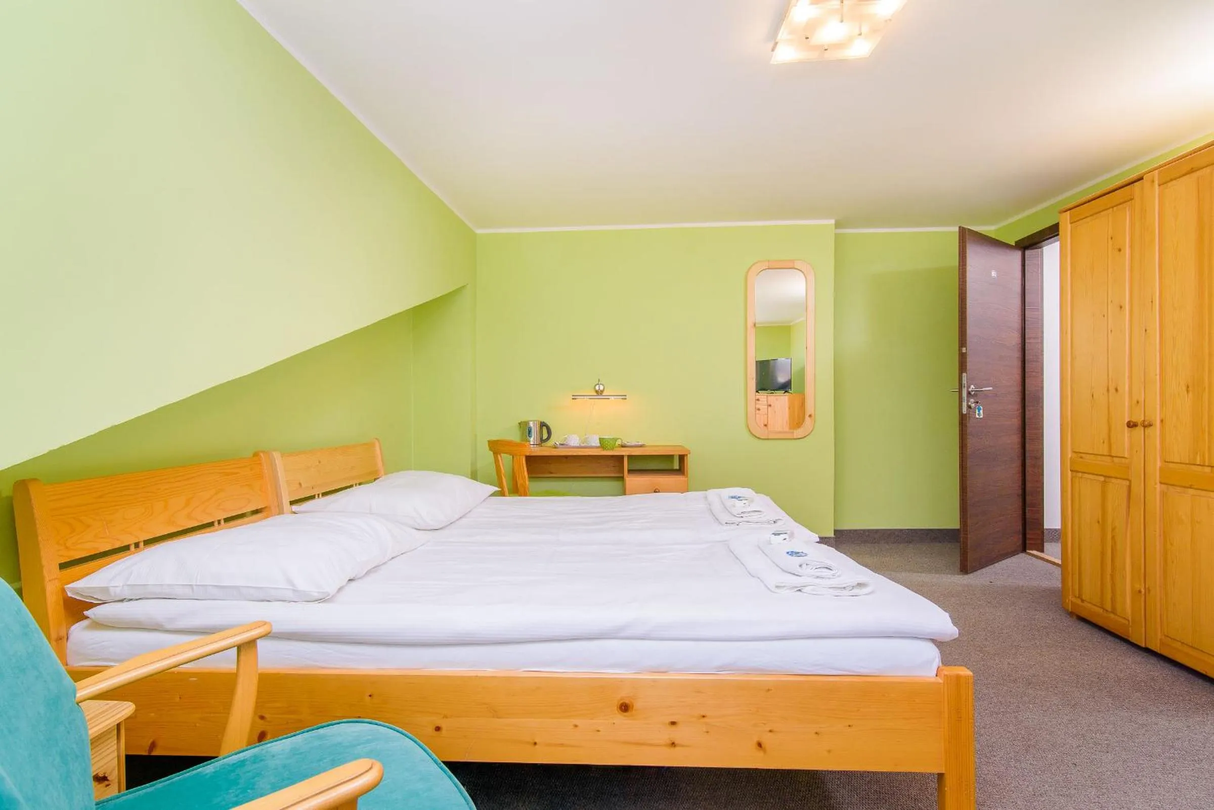 Photo of the whole room, Bed in Hotel Max