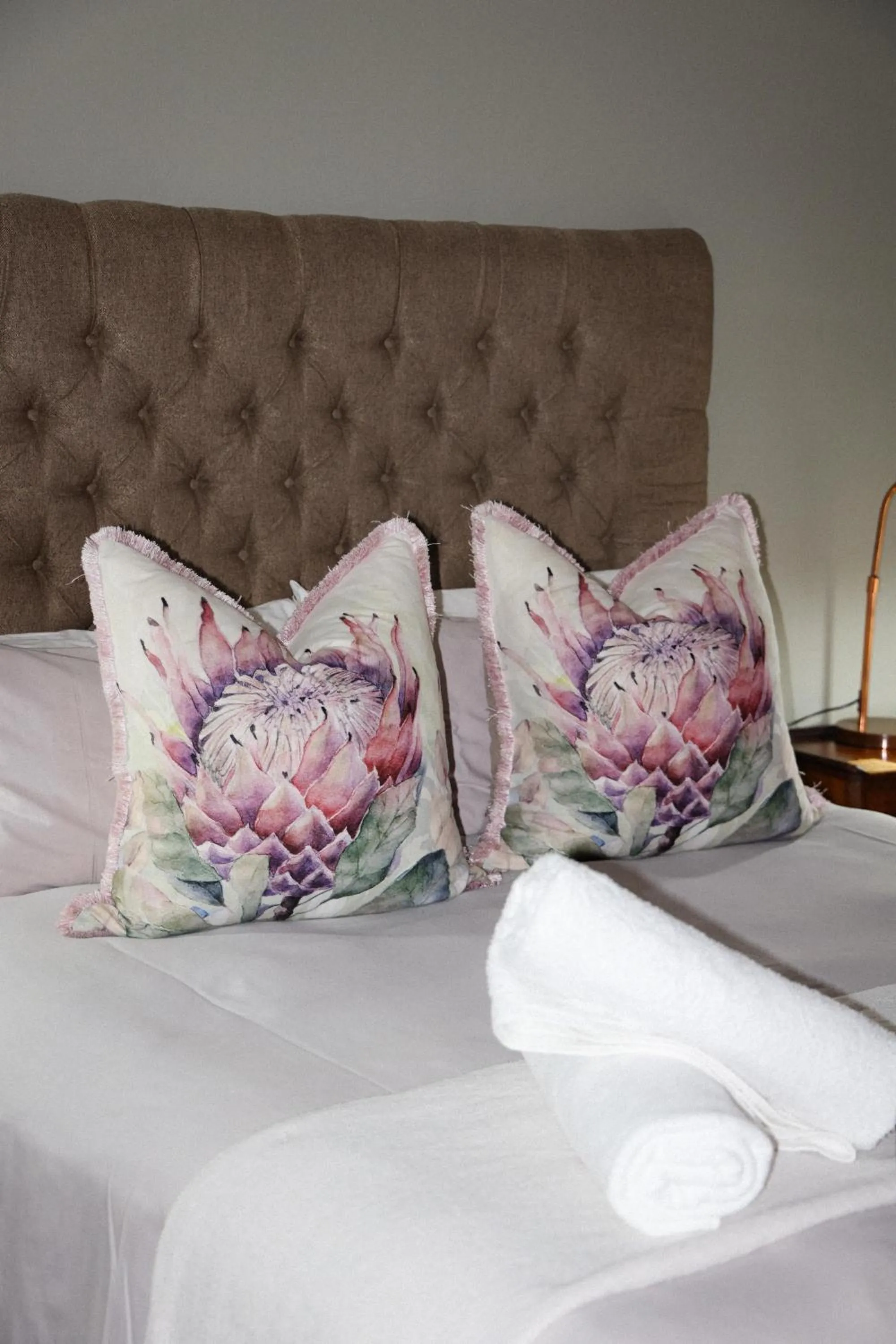 Bed in Cavalo Guesthouse & Equestrian Estate