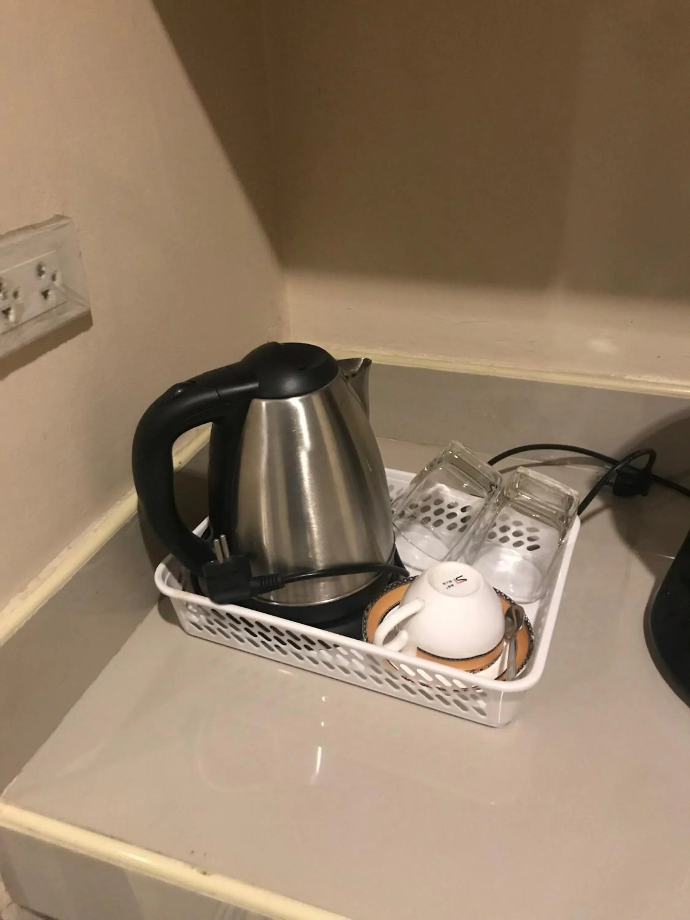 Coffee/tea facilities in BB residence