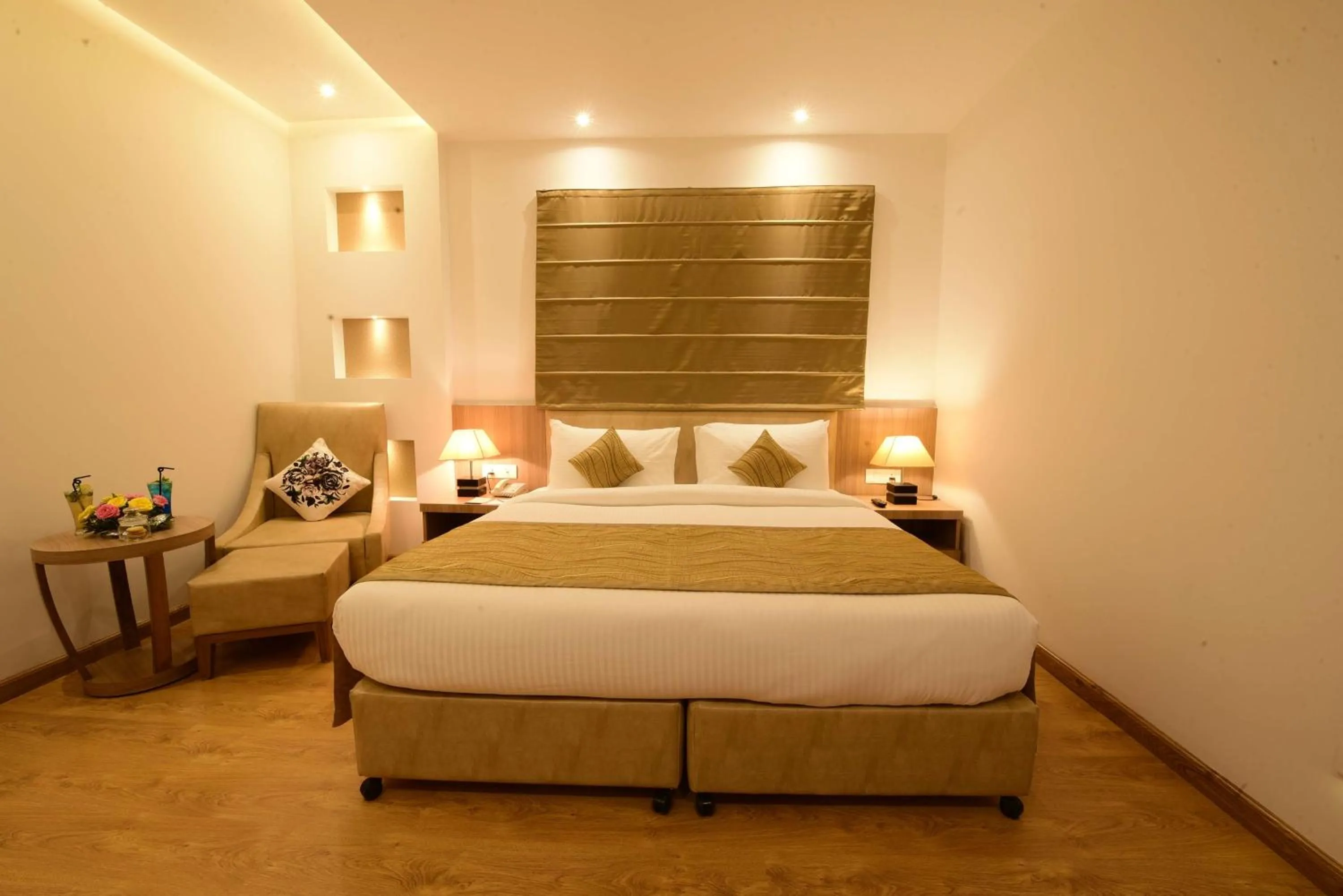 Bedroom, Bed in SureStay Plus by Best Western Amritsar