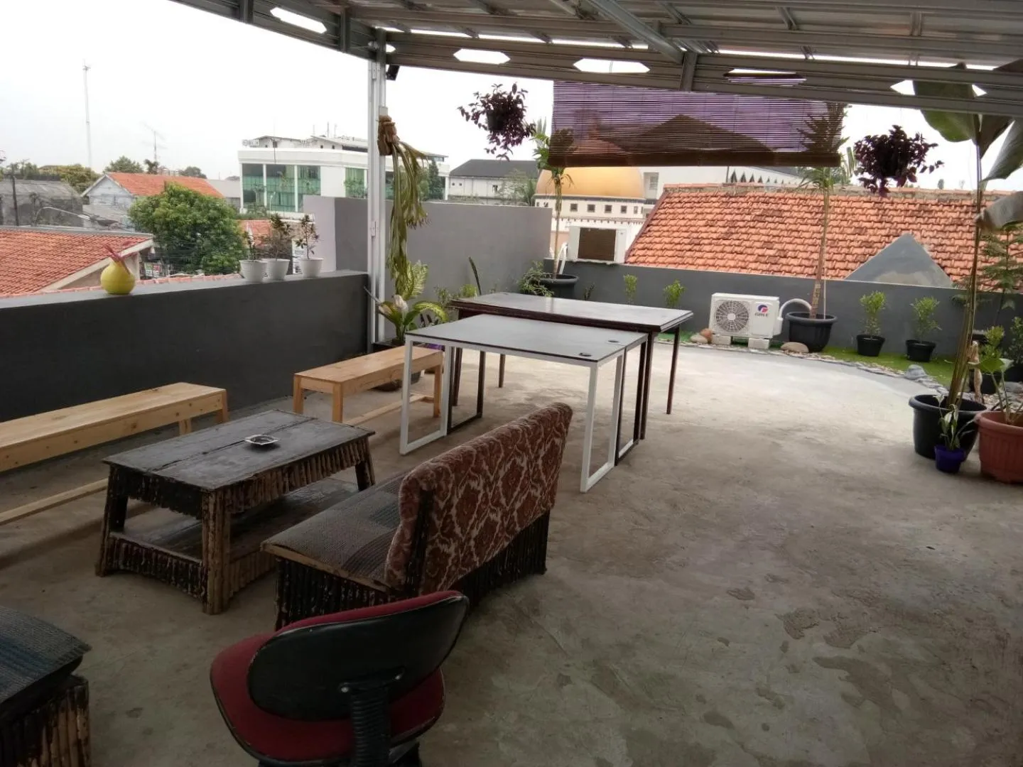 Seating area in Wisma Surya