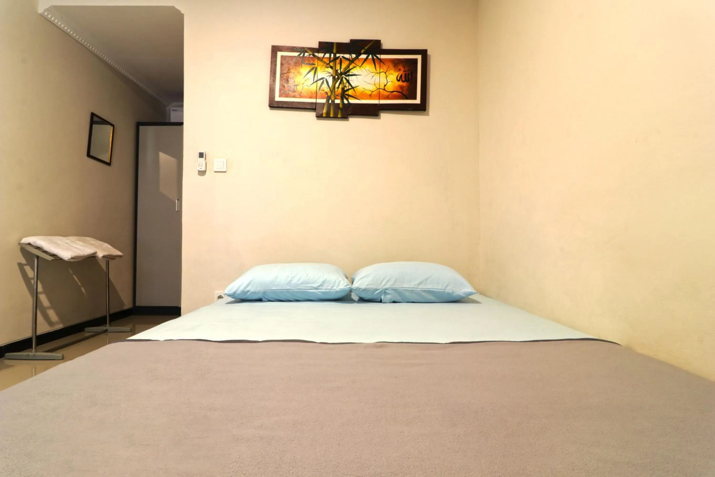 Bedroom, Bed in Wisma Surya