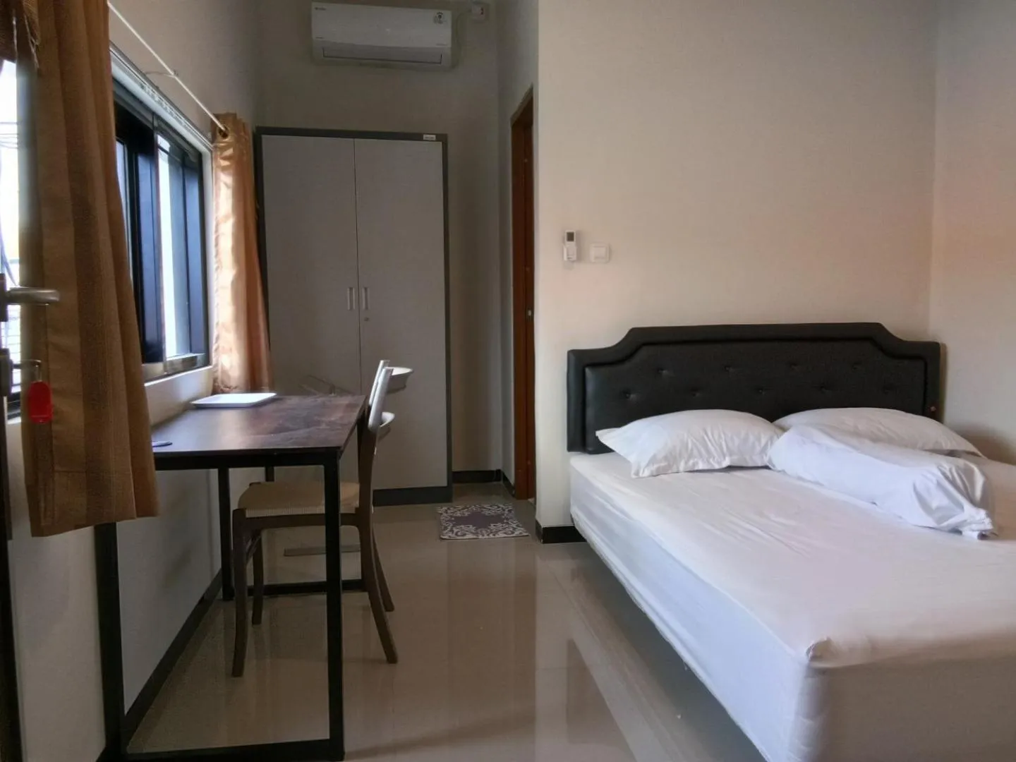 Bedroom, Bed in Wisma Surya