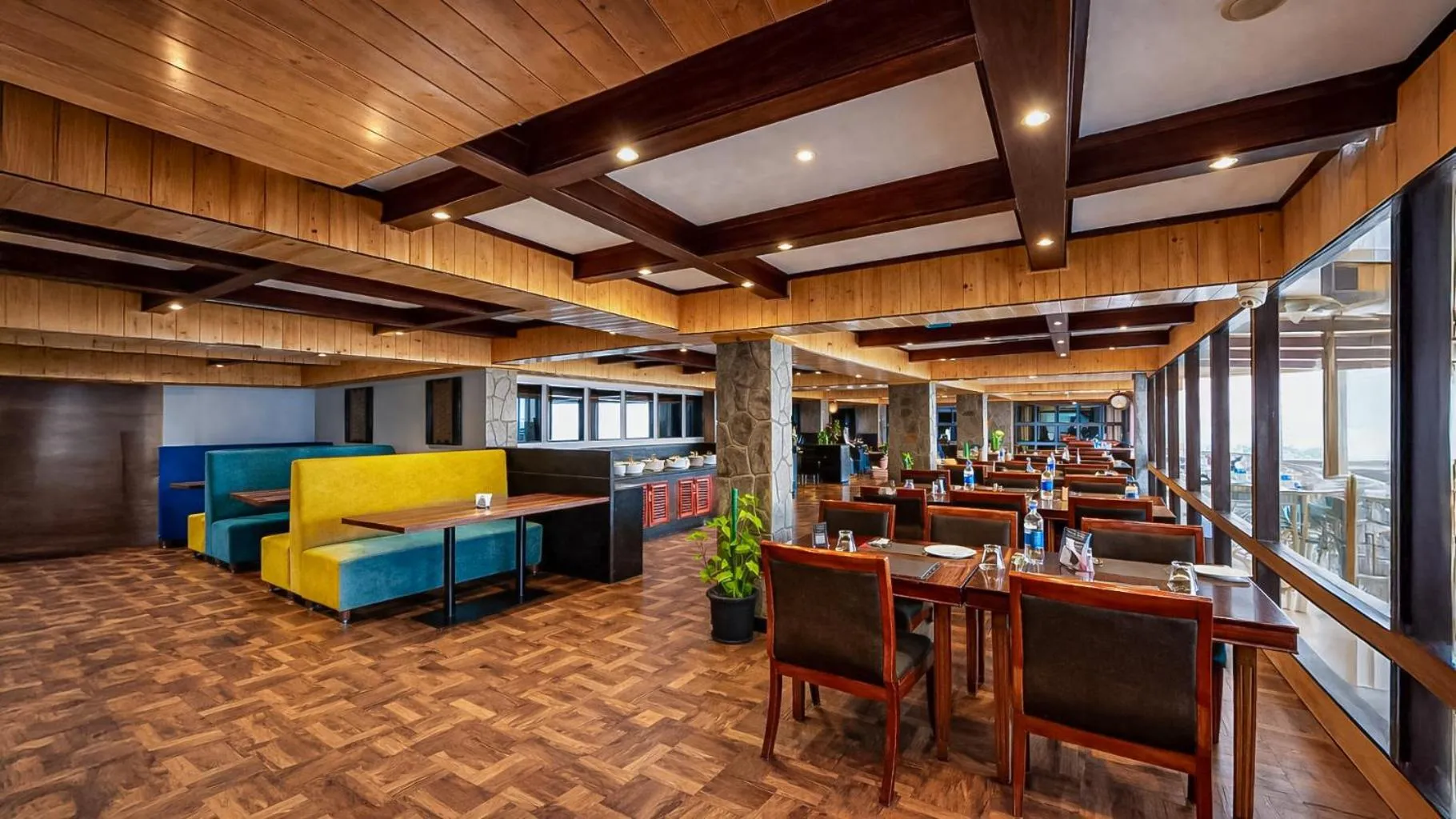 Restaurant/places to eat in Yashshree Mall Road Darjeeling