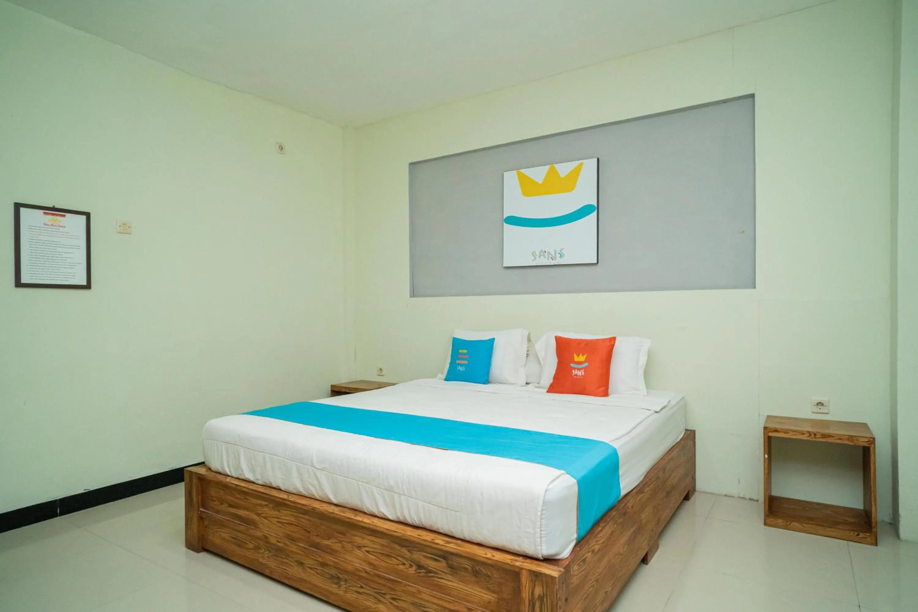 Bedroom, Bed in Sans Hotel Zam-Zam Syariah Palangkaraya