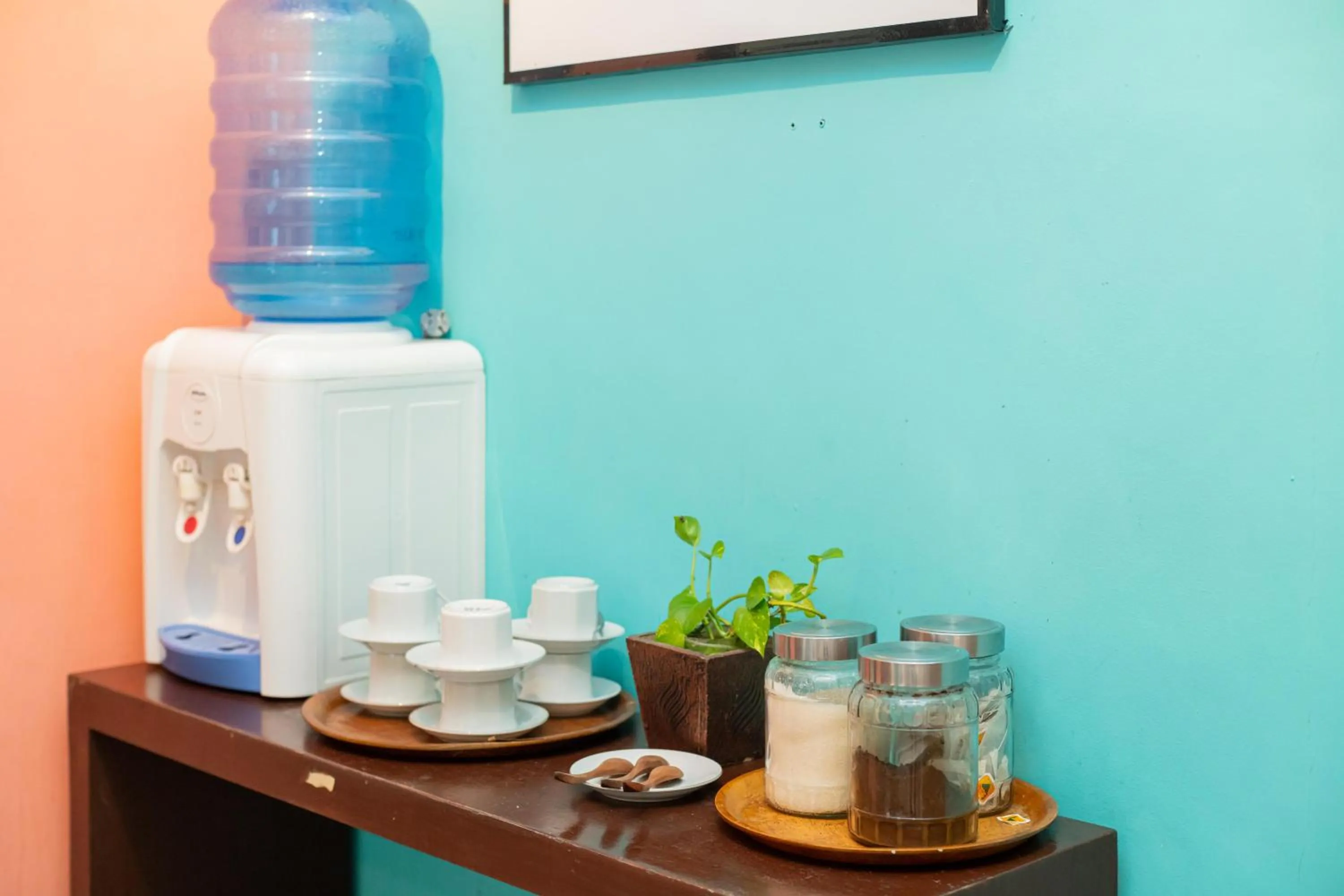 Coffee/tea facilities in Sans Hotel Zam-Zam Syariah Palangkaraya