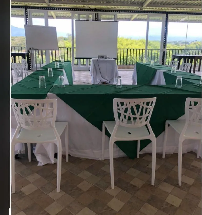 Restaurant/places to eat in Hotel San Antonio del Cerro