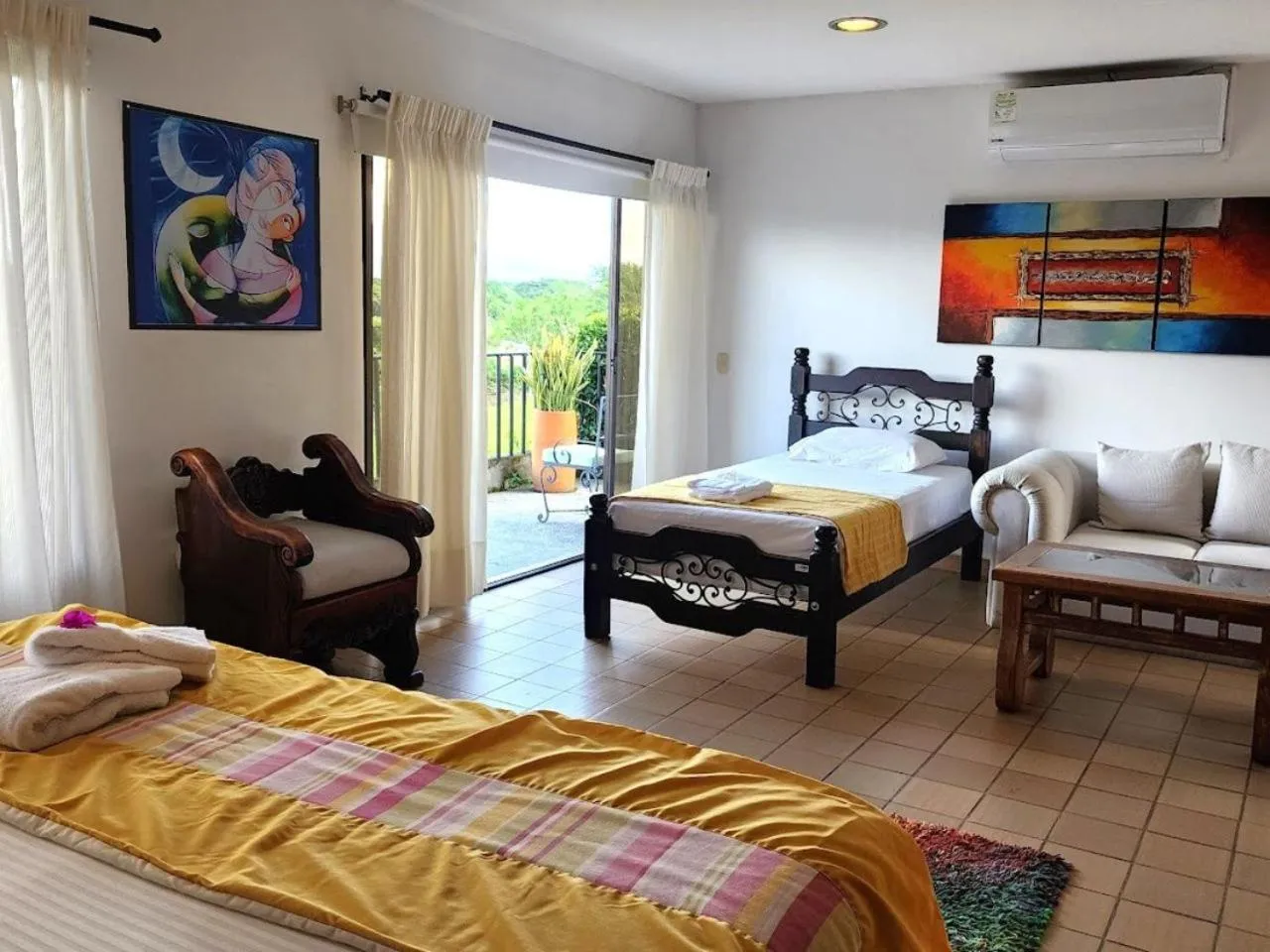 Bed in Hotel San Antonio del Cerro