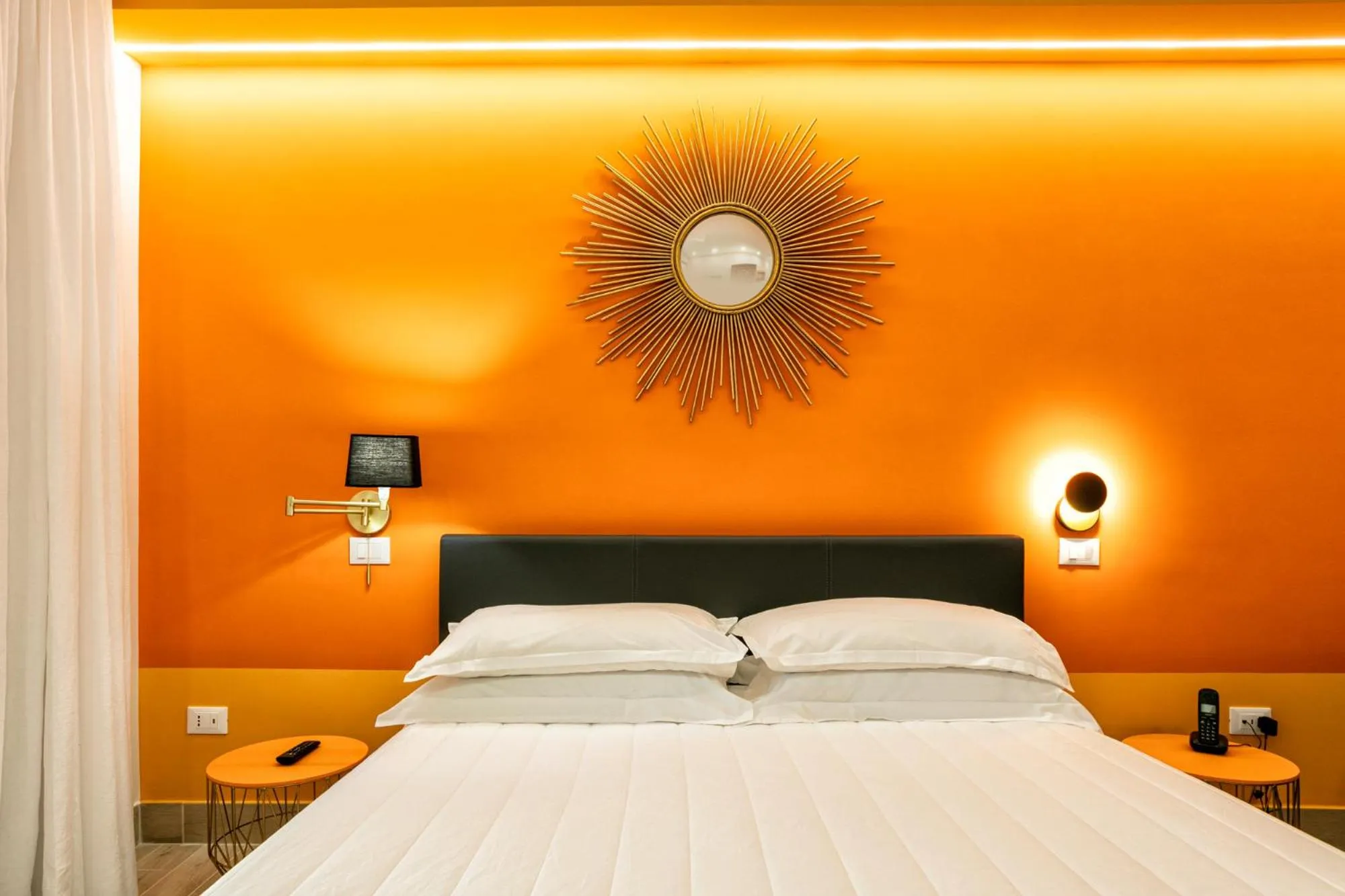 Bed in Manzoni Elements