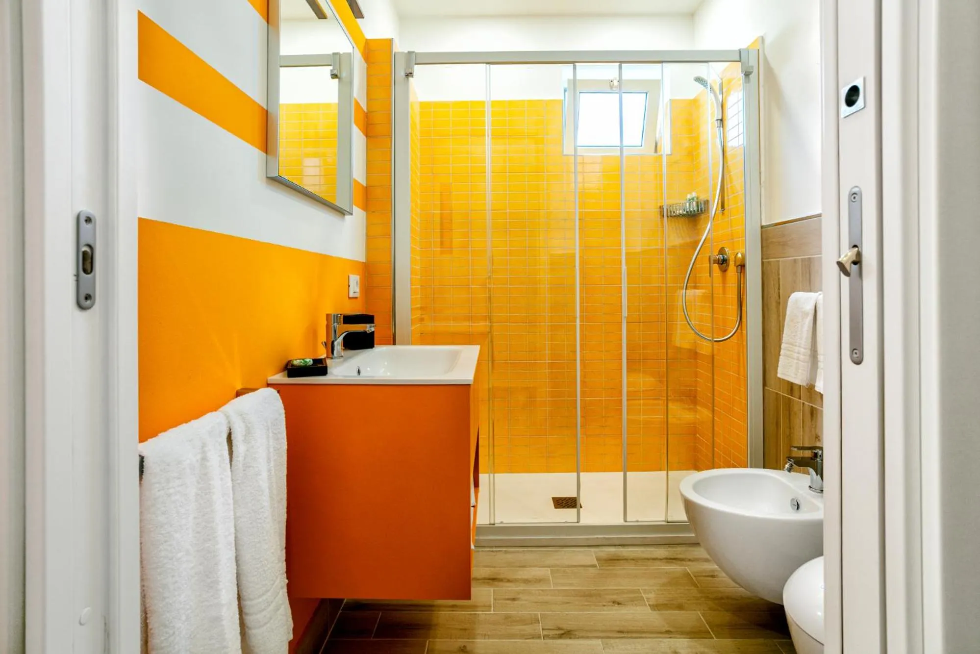 Bathroom in Manzoni Elements