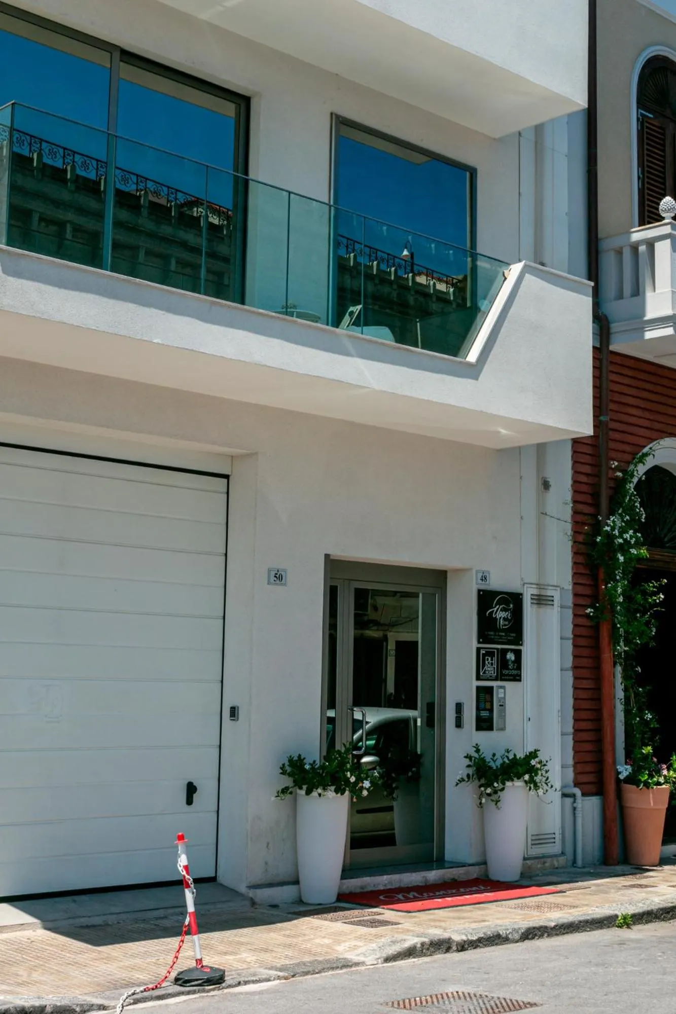 Property building in Manzoni Elements