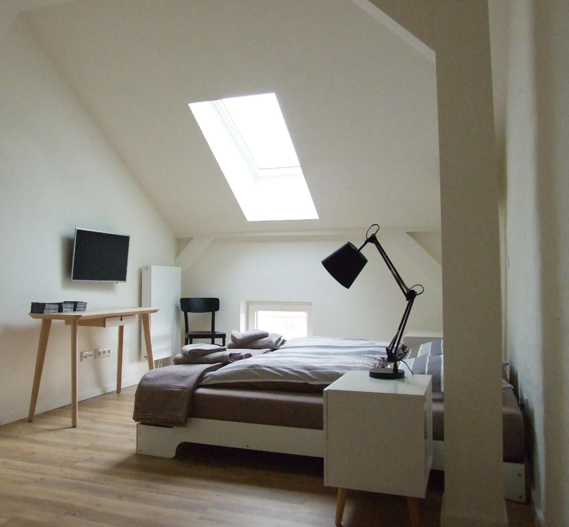 Photo of the whole room, Bed in Quartier36
