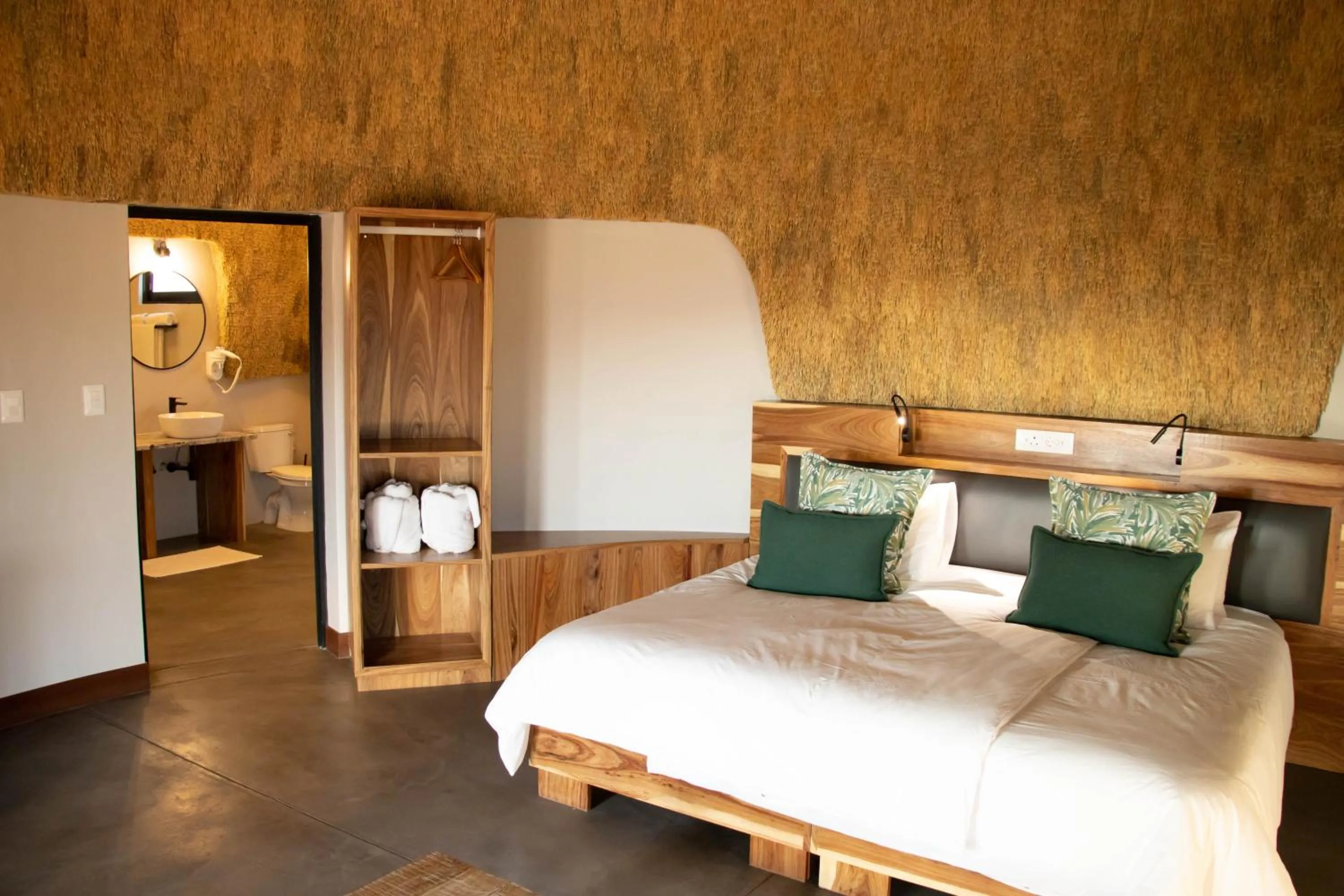 Bed in Desert Hills Lodge