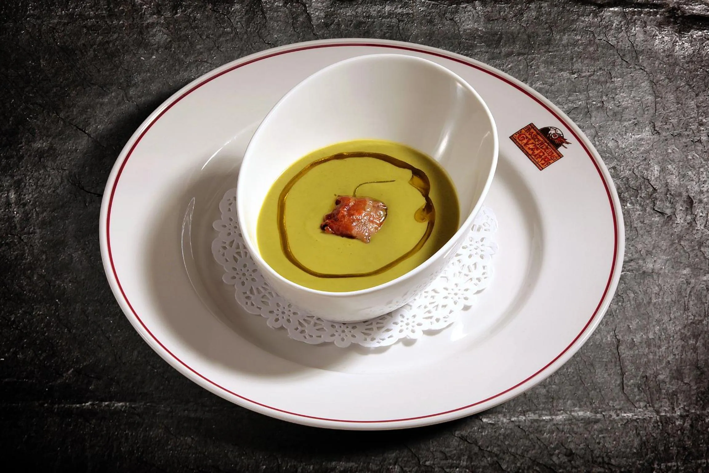 Food and drinks in Hostería de Guara