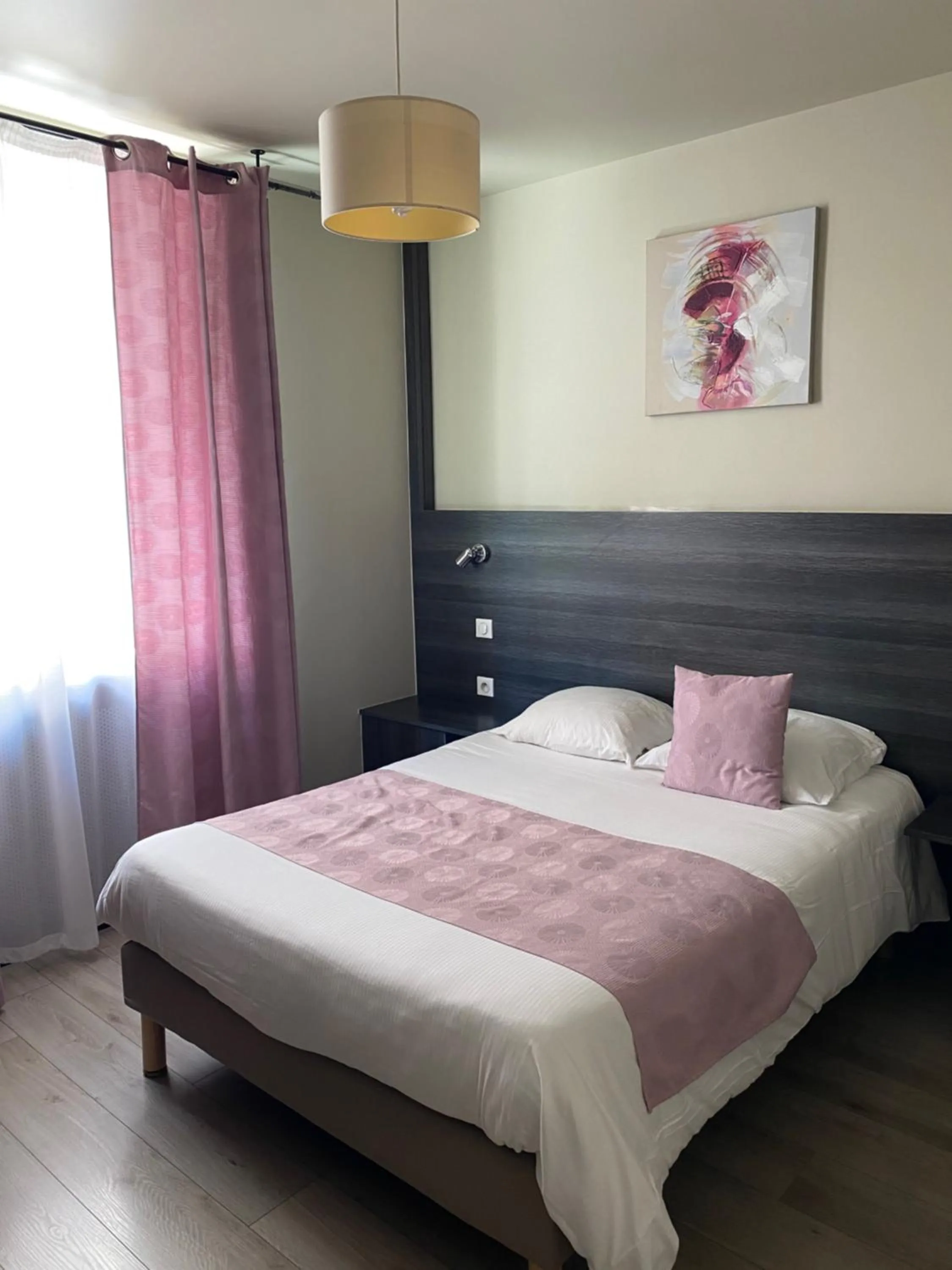 Bed in Auberge des Moulins