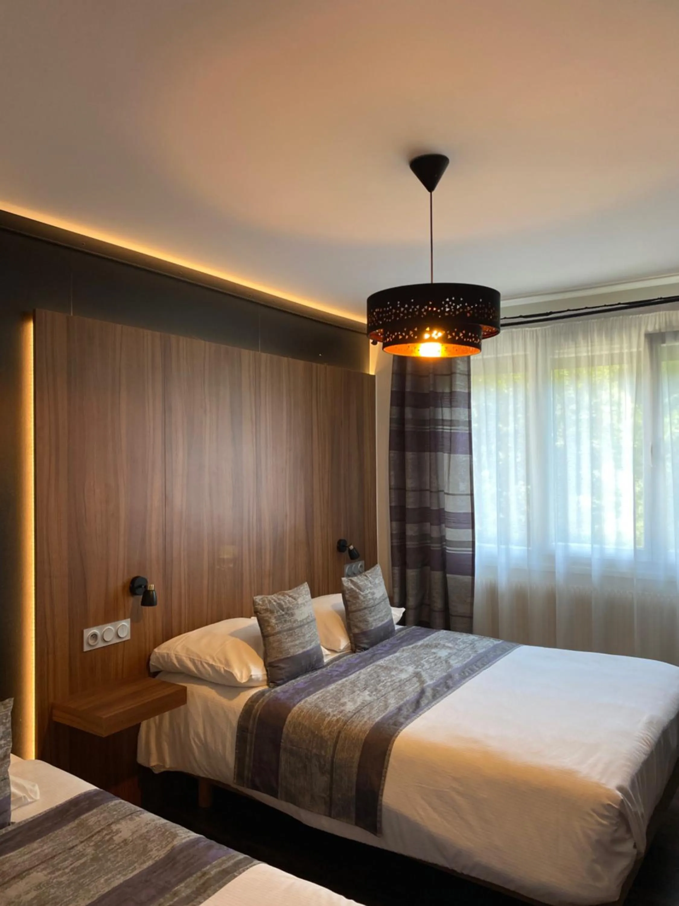 Bed in Auberge des Moulins