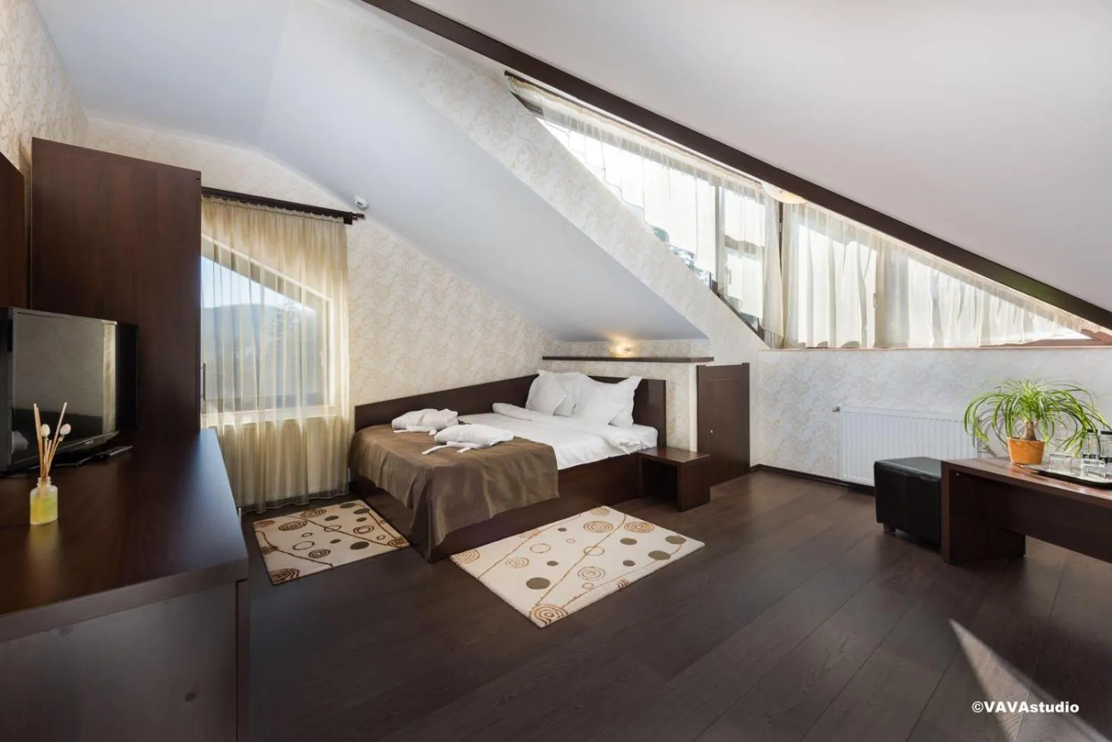 TV and multimedia, Bed in Vila Hera Luxury