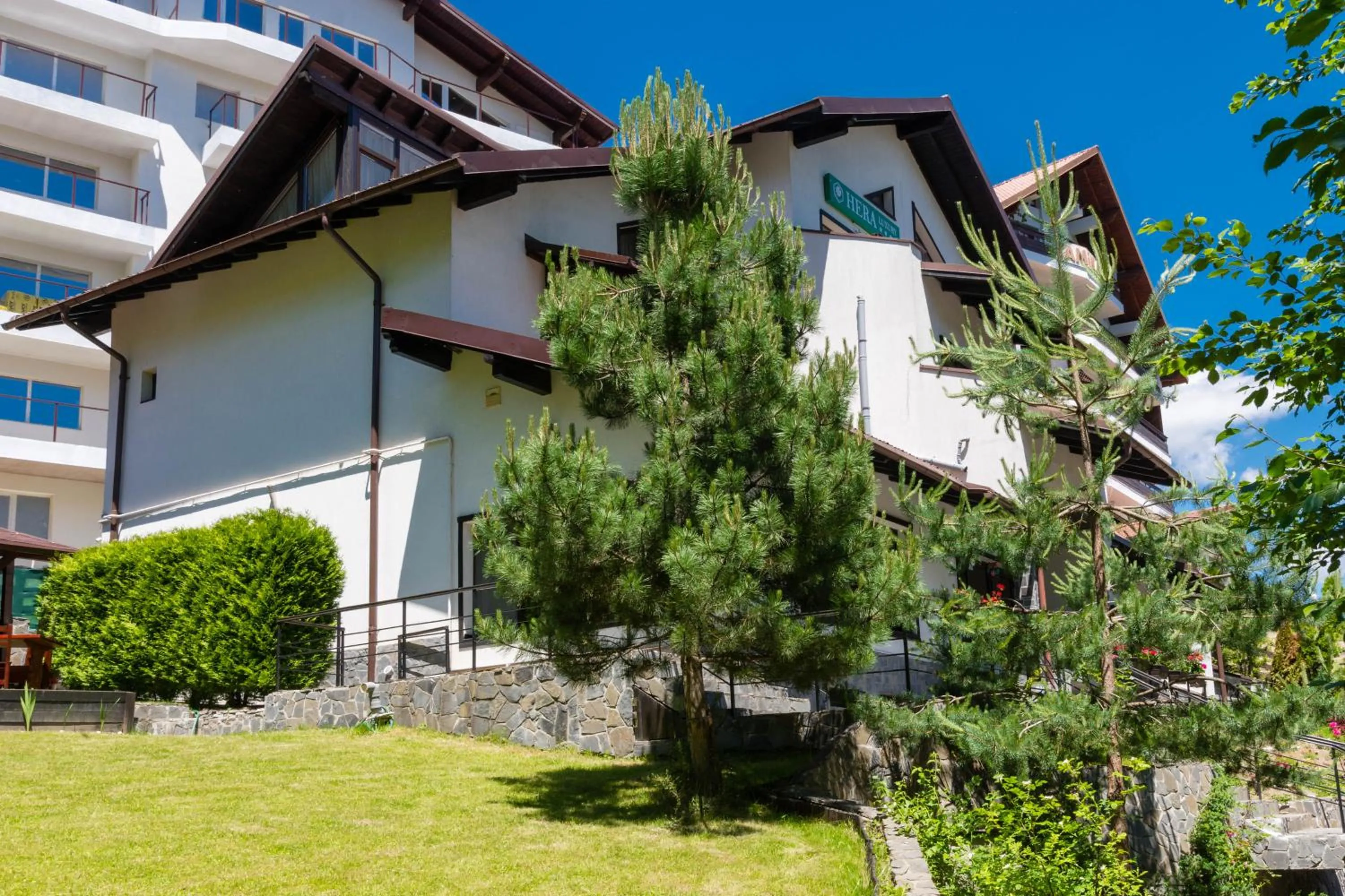 Property building in Vila Hera Luxury