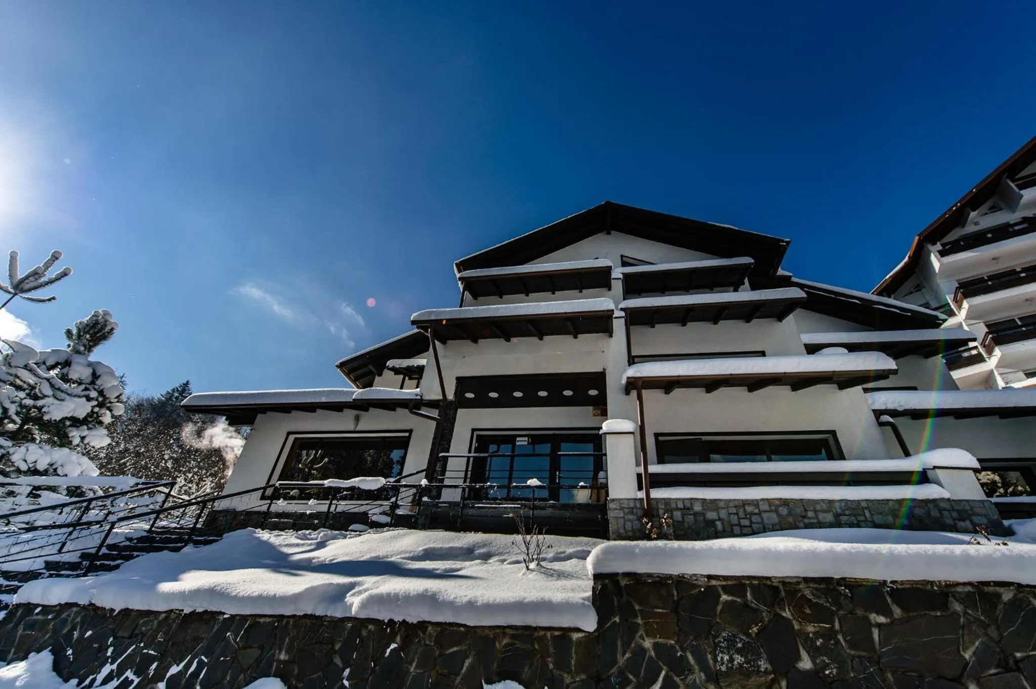 Property building in Vila Hera Luxury