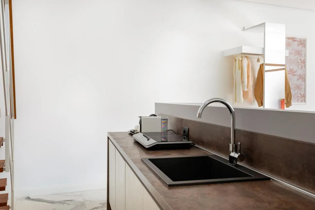 Palazzo Sovrana Serviced Luxury Apartments