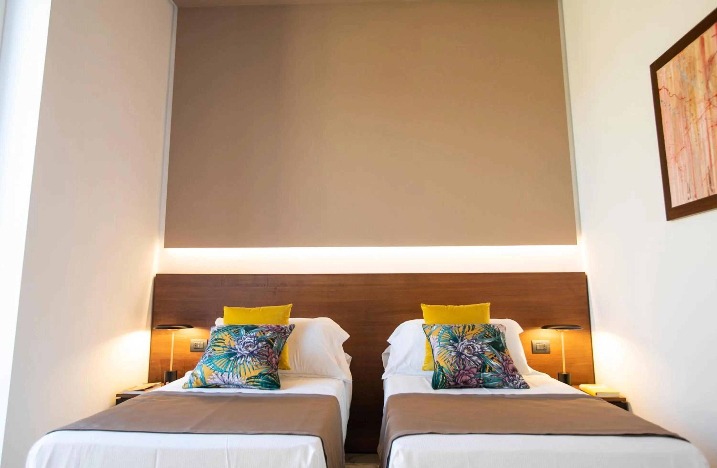 Bedroom, Bed in Palazzo Sovrana Serviced Luxury Apartments