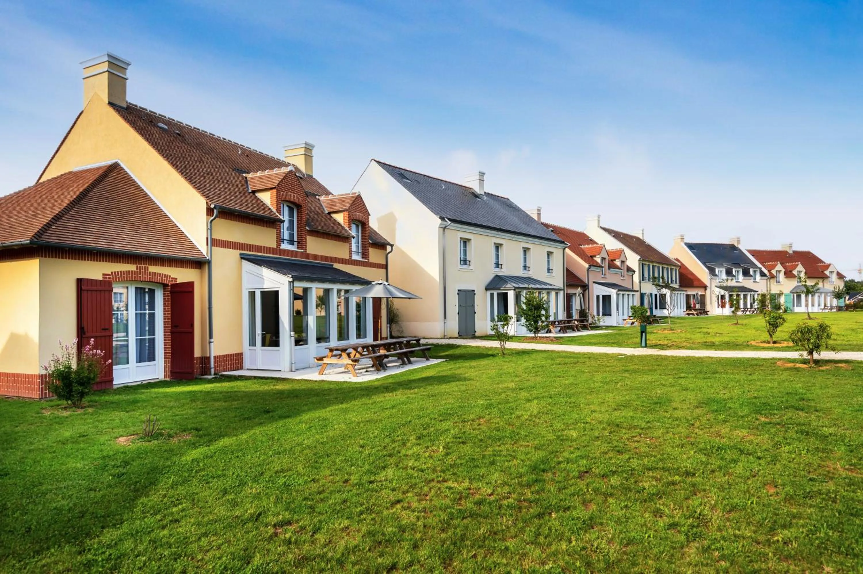 Property building in Staycity Aparthotels near Disneyland Paris