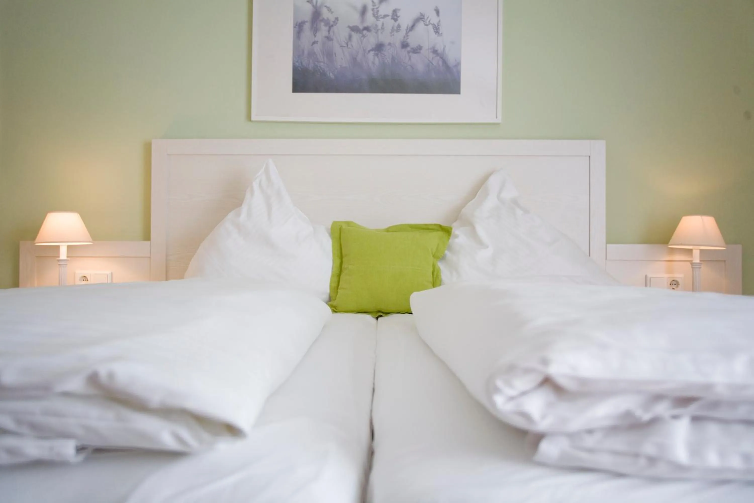 Bed in Paulsen's Landhotel und Restaurant