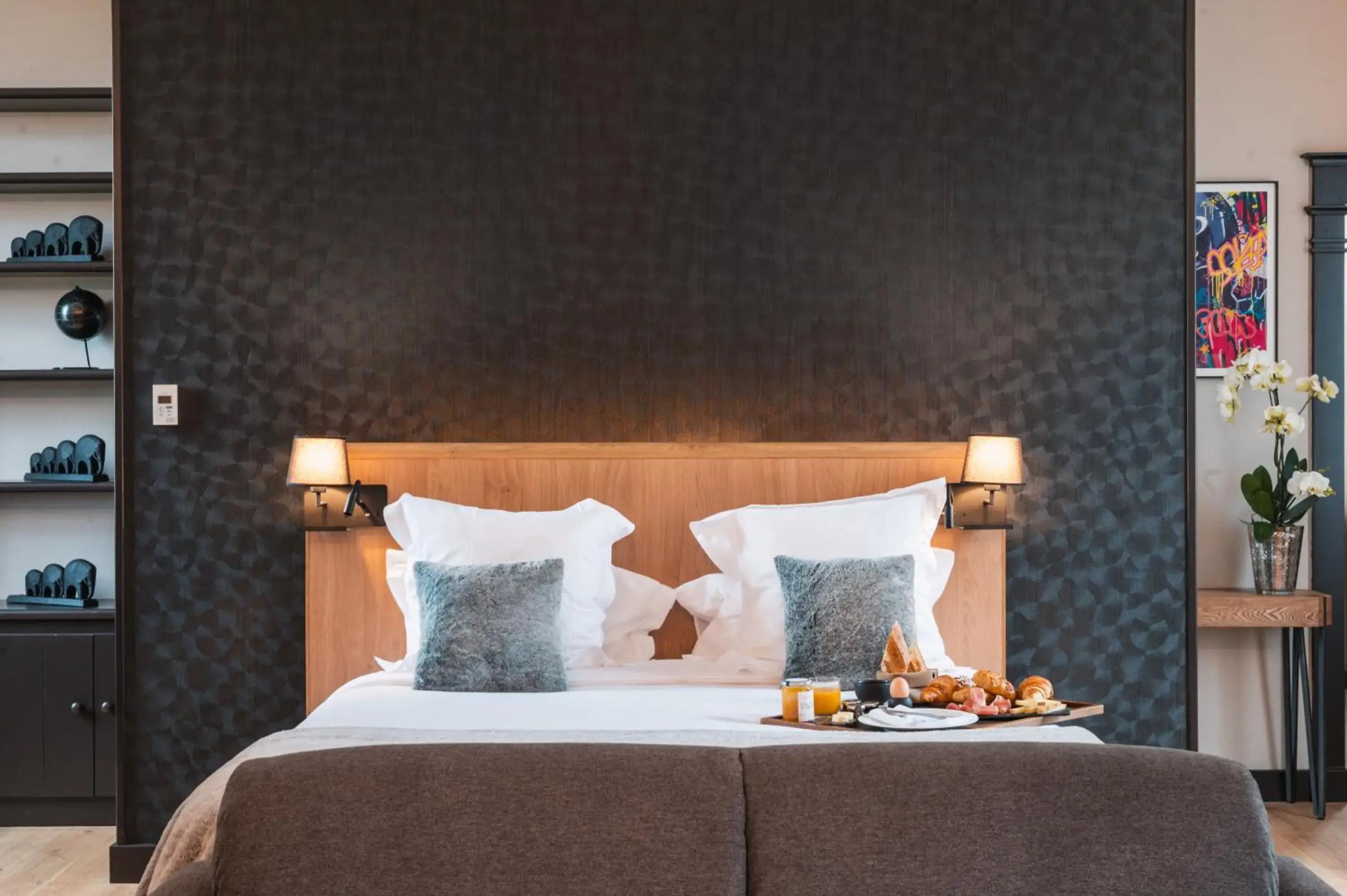 Deluxe Queen Suite in Le Monastère de Saint Mont Hôtel & Spa Deluxe Queen Suite in Le Monastère de Saint Mont Hôtel & Spa