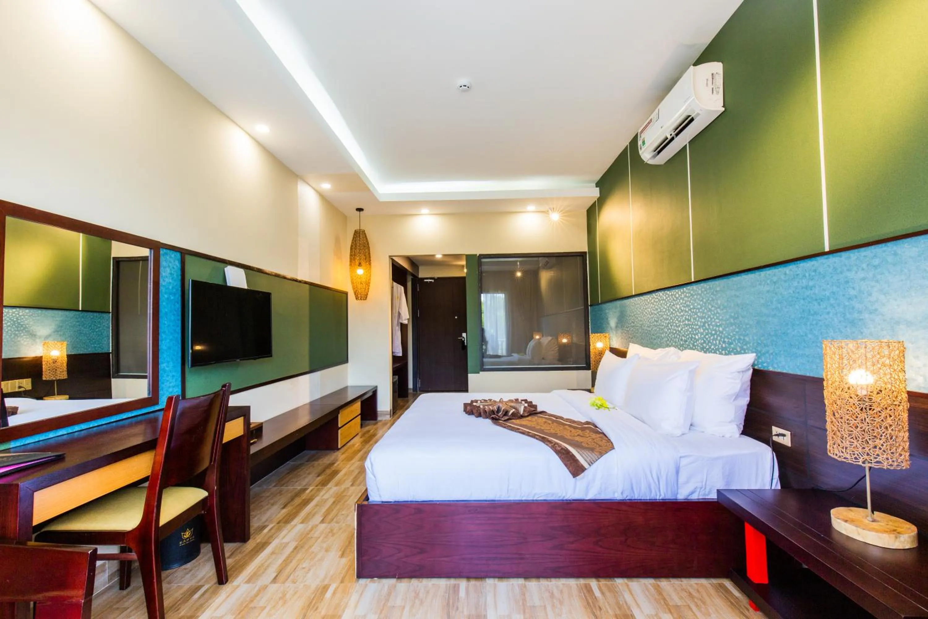 Photo of the whole room, Bed in Hamya Hotsprings and Resort