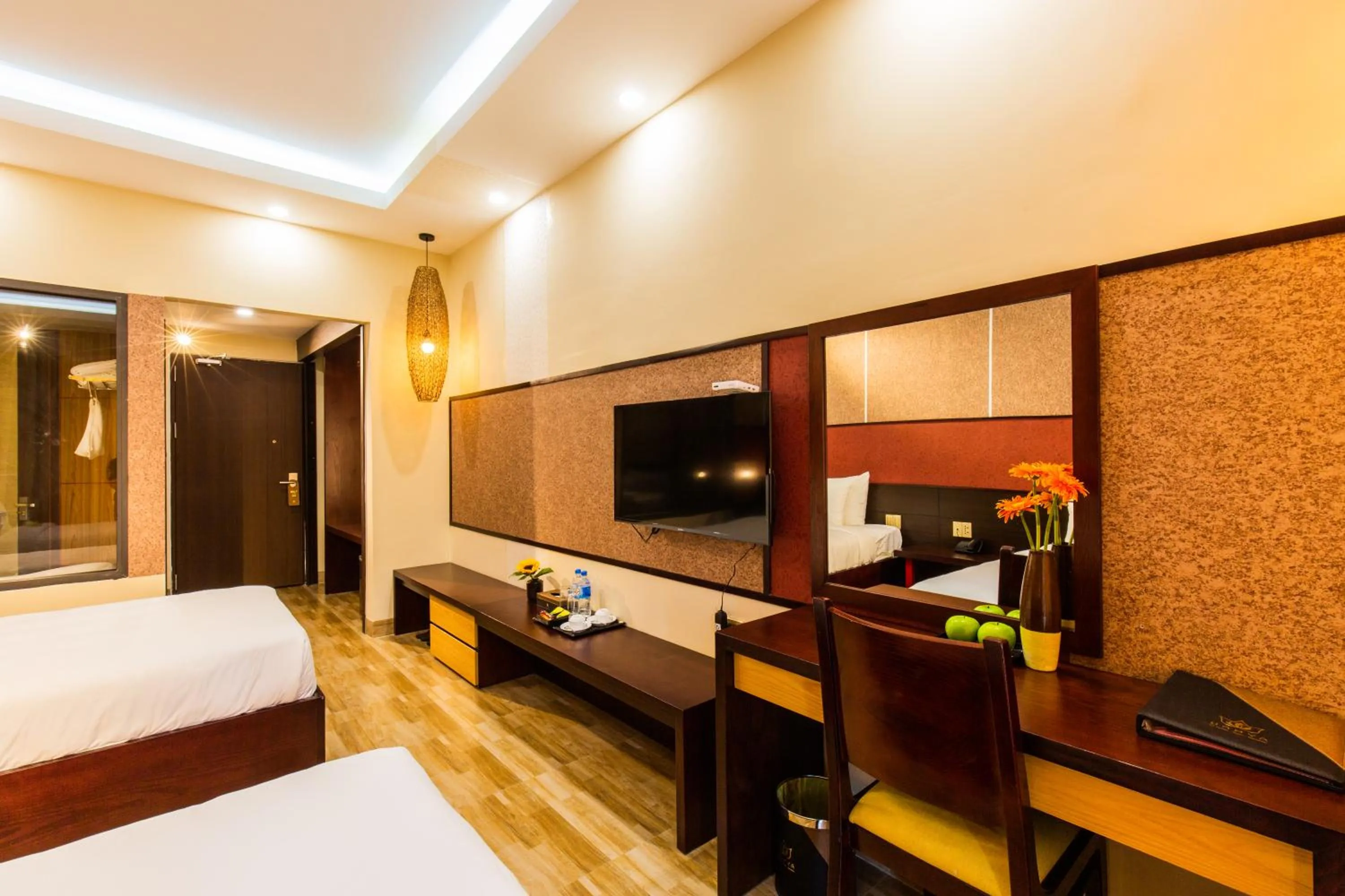 TV and multimedia, Bed in Hamya Hotsprings and Resort