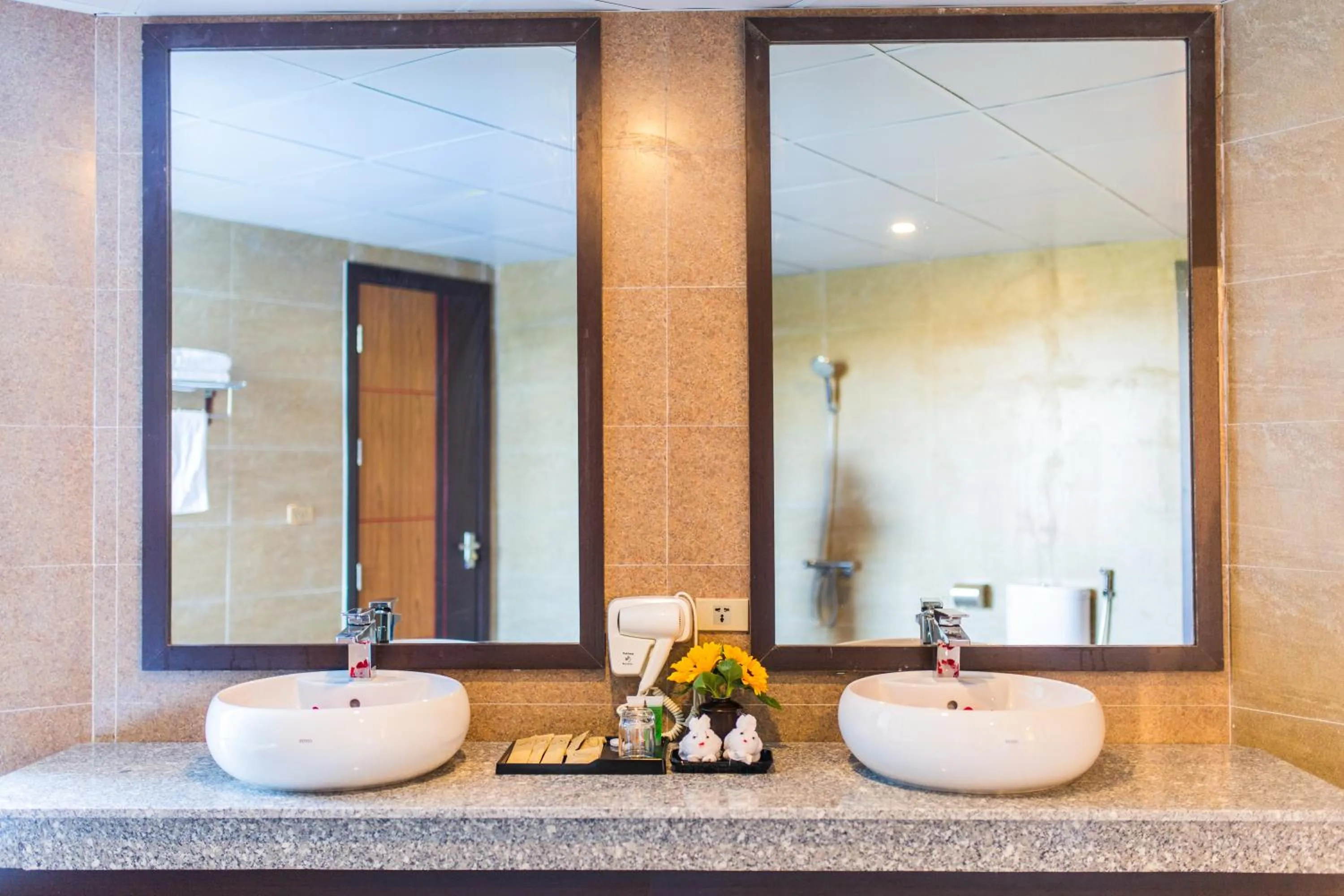 Bathroom in Hamya Hotsprings and Resort