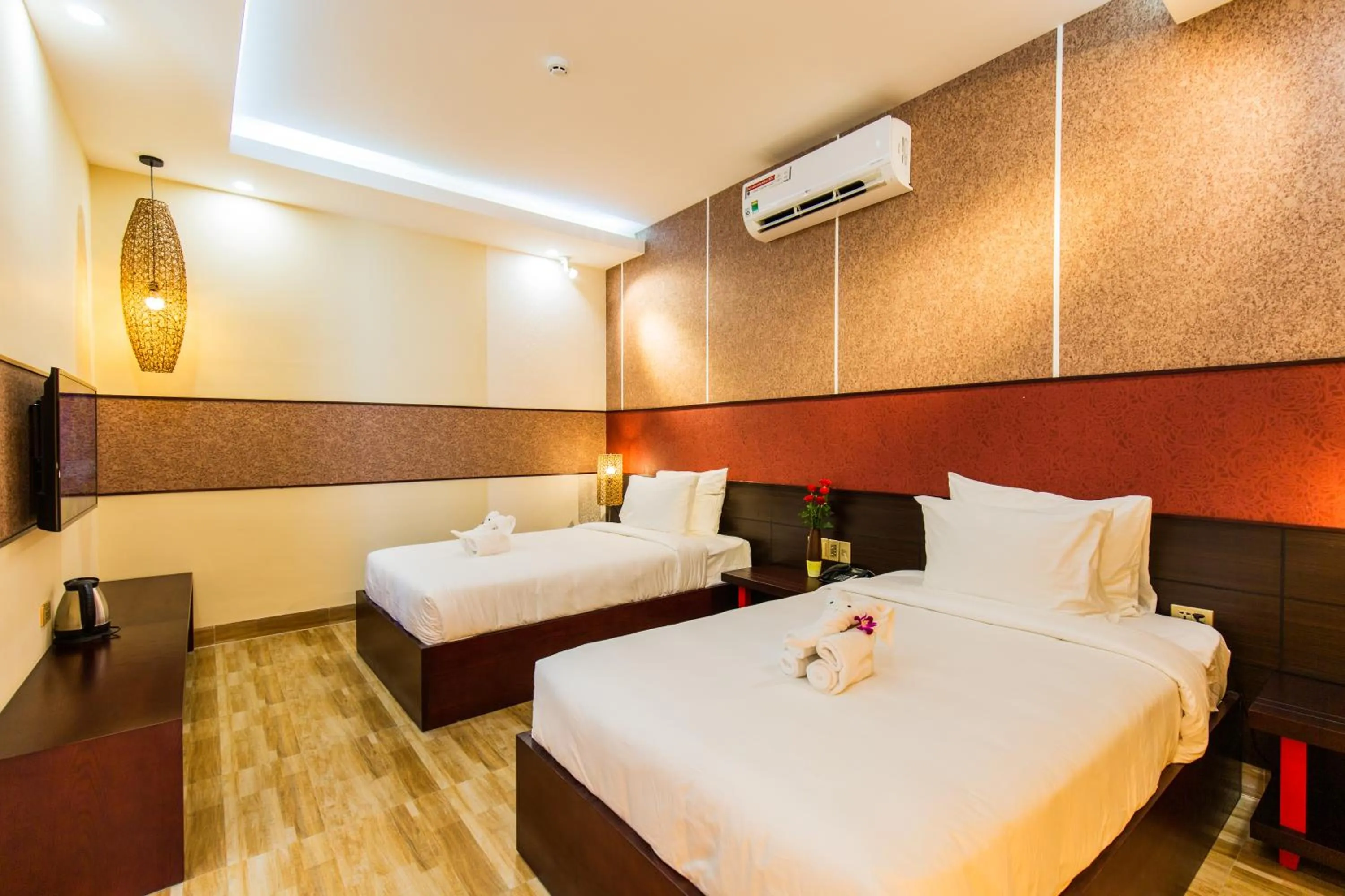 Bed in Hamya Hotsprings and Resort