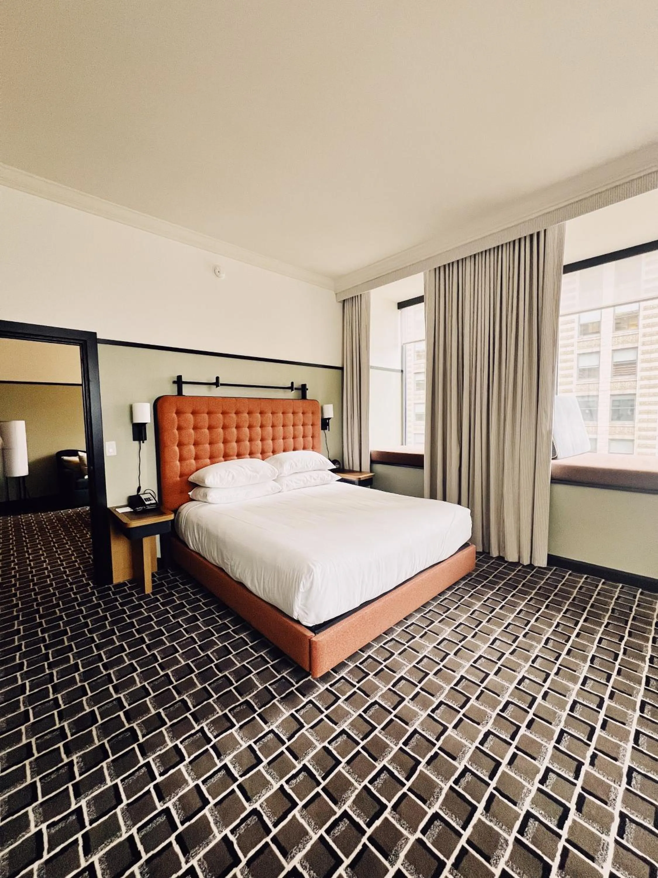 Bedroom, Bed in L7 Chicago by LOTTE