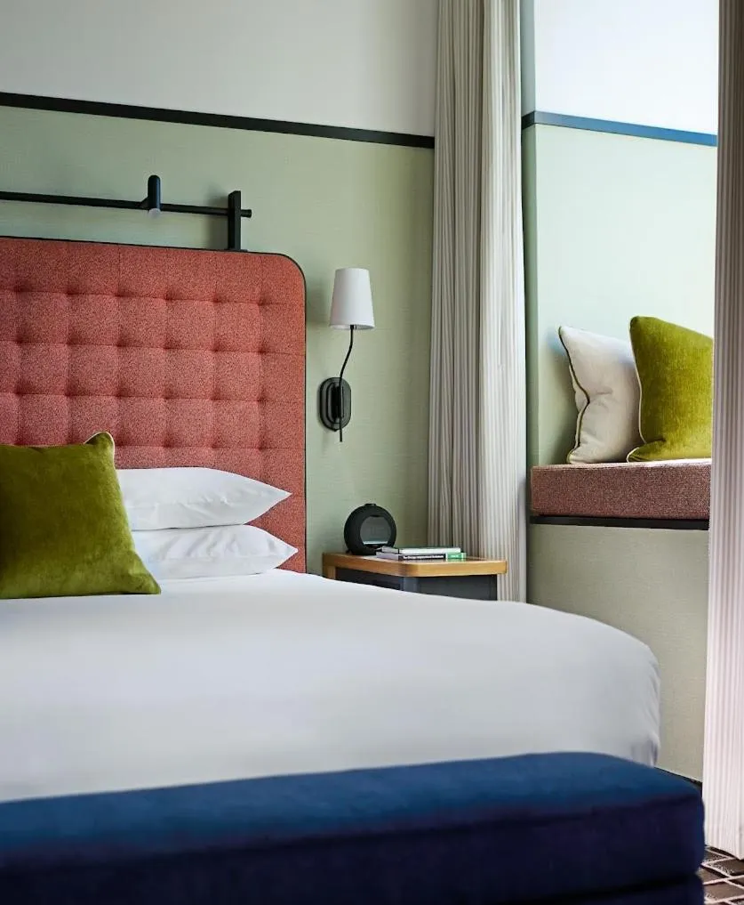 Bed in L7 Chicago by LOTTE