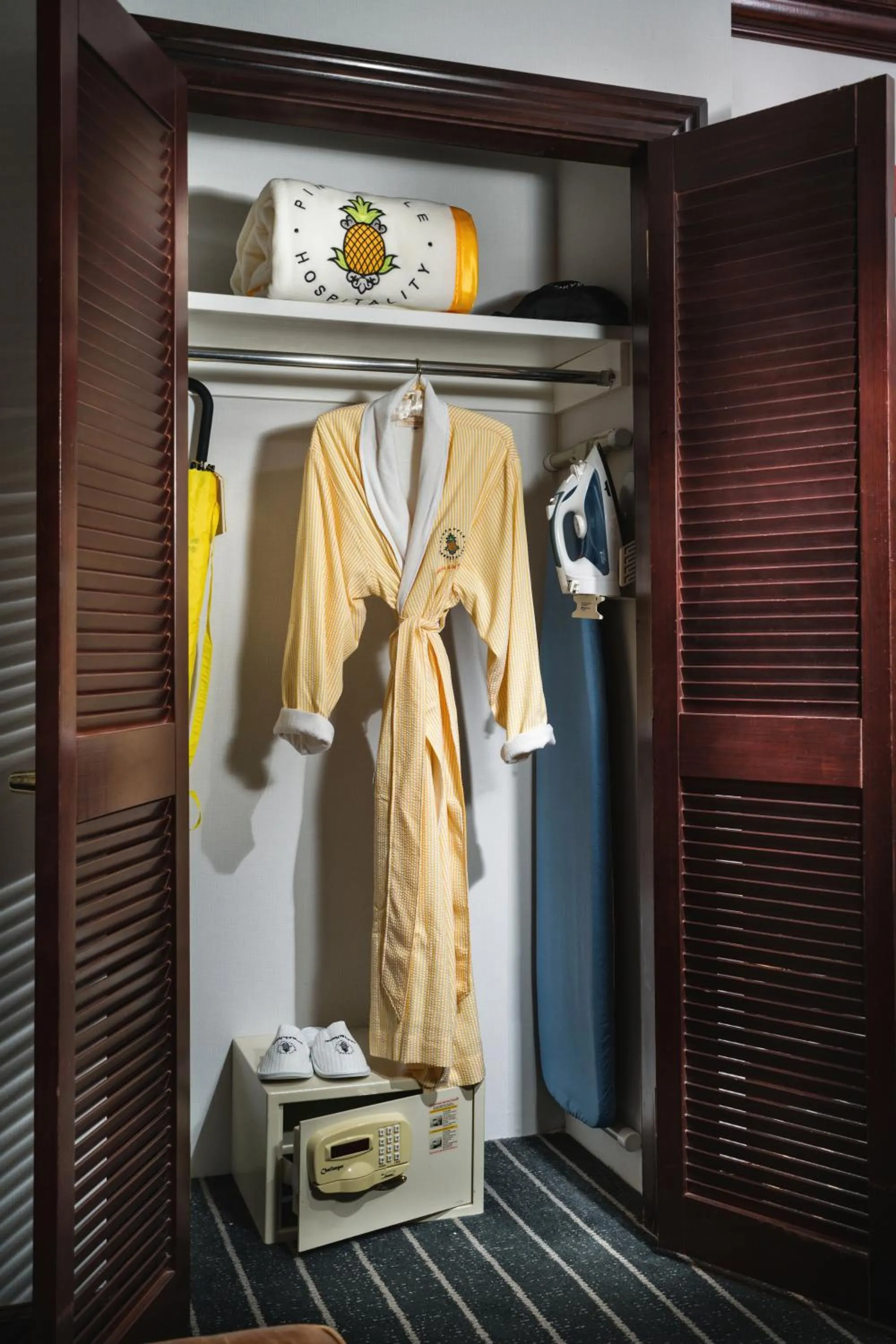 Area and facilities in Staypineapple, An Iconic Hotel, The Loop