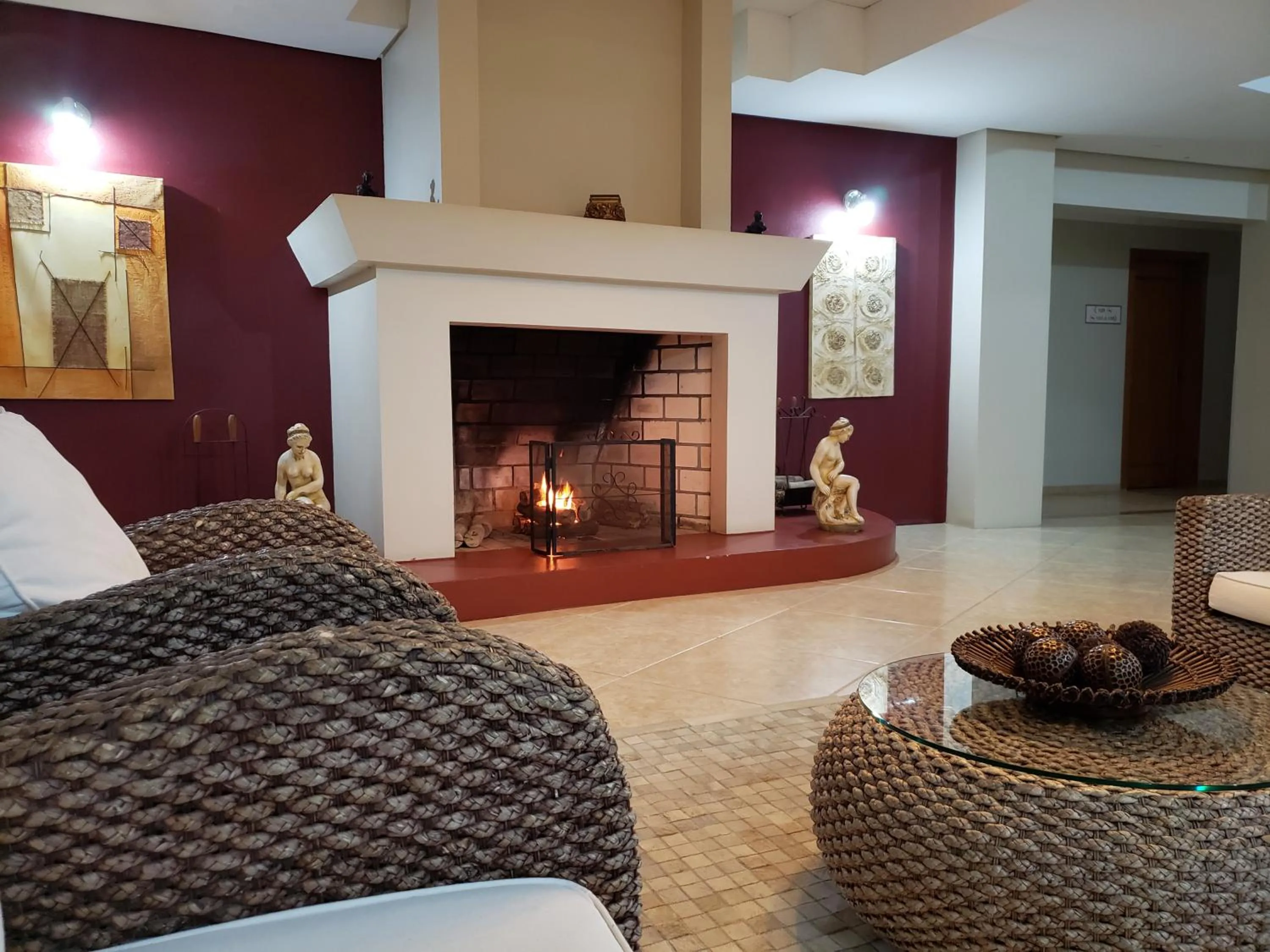 Living room in De Rose Praia Hotel