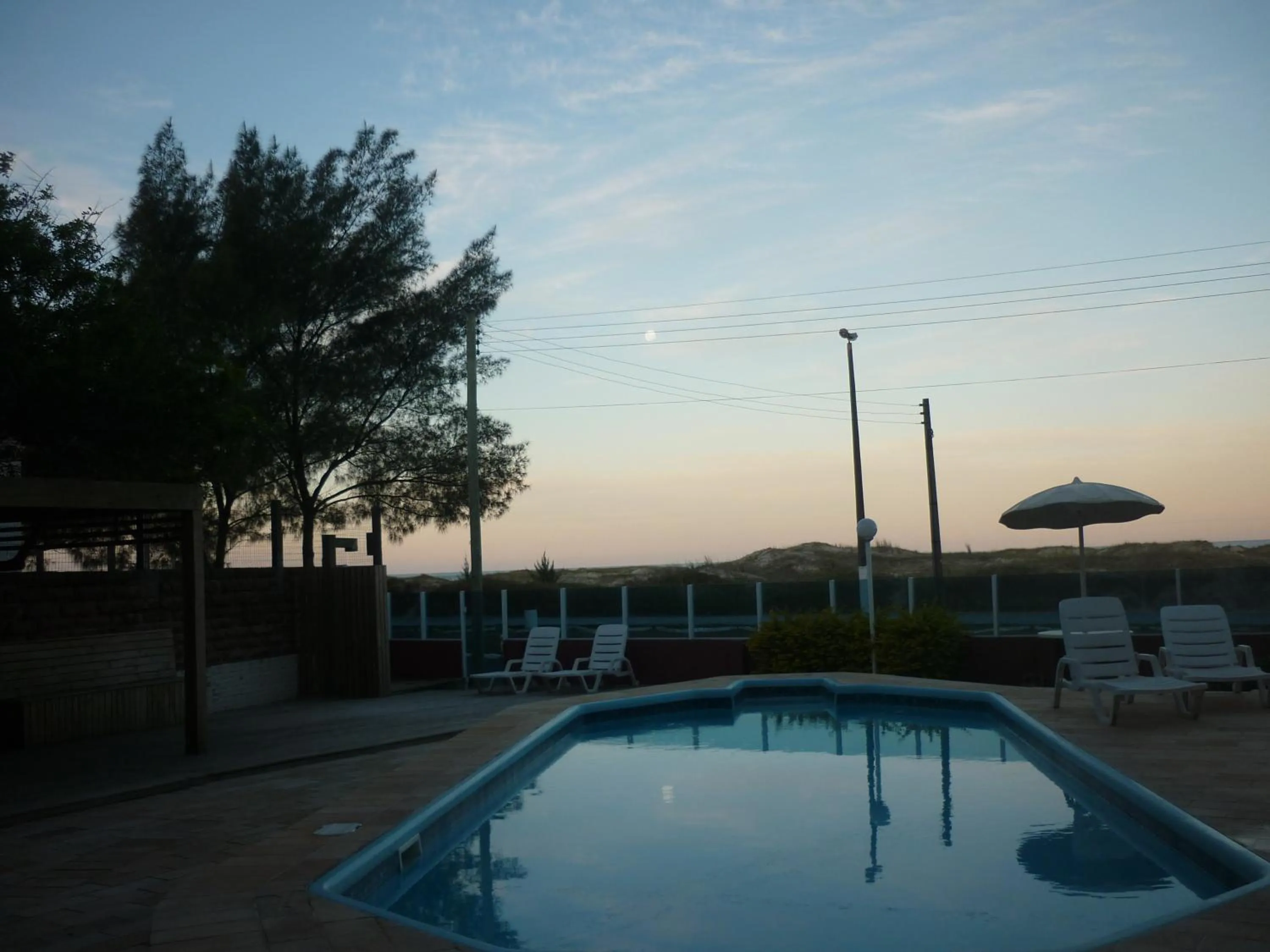 Swimming pool in De Rose Praia Hotel