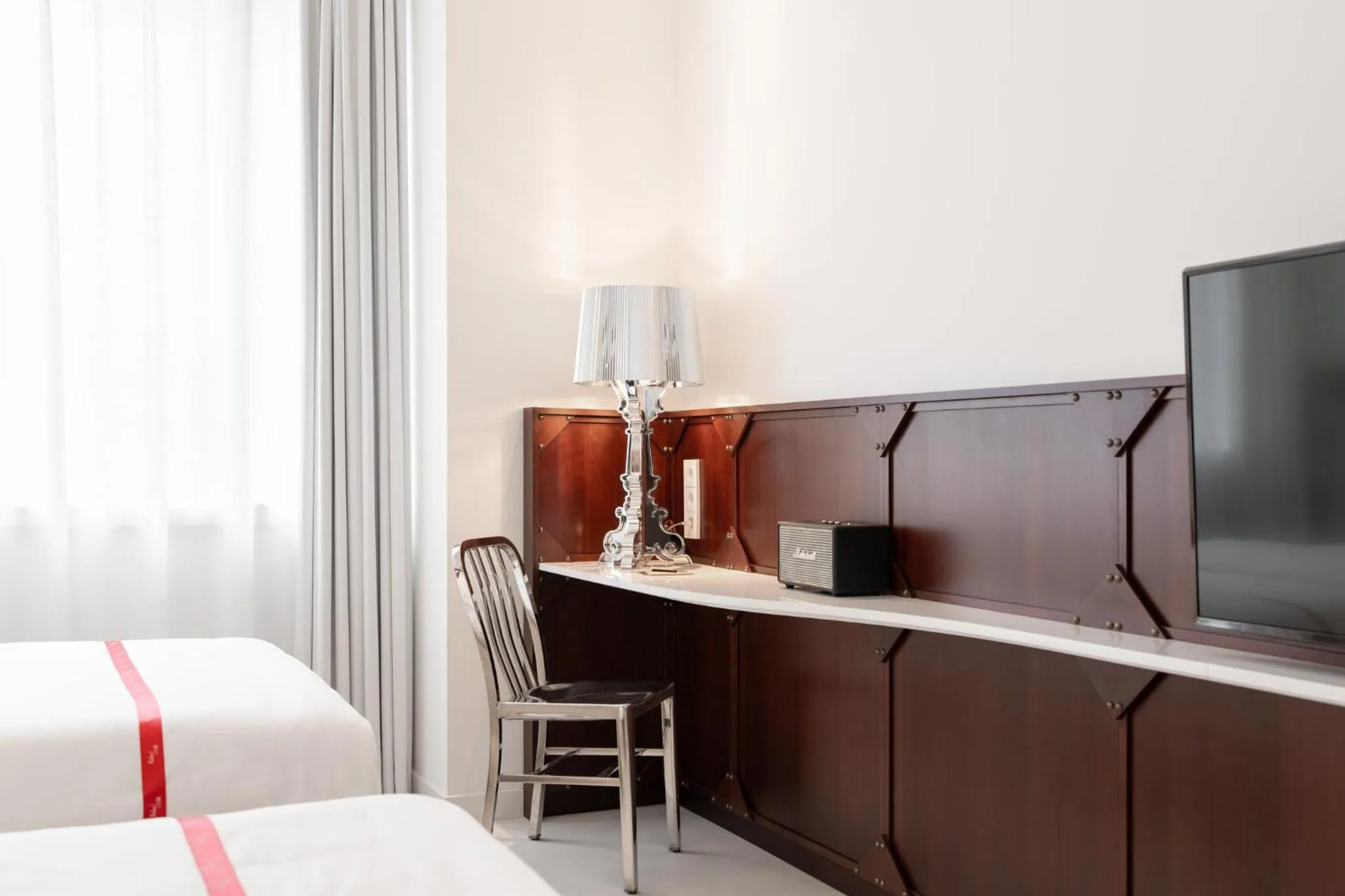 Photo of the whole room, Bed in Ruby Leni Hotel Dusseldorf