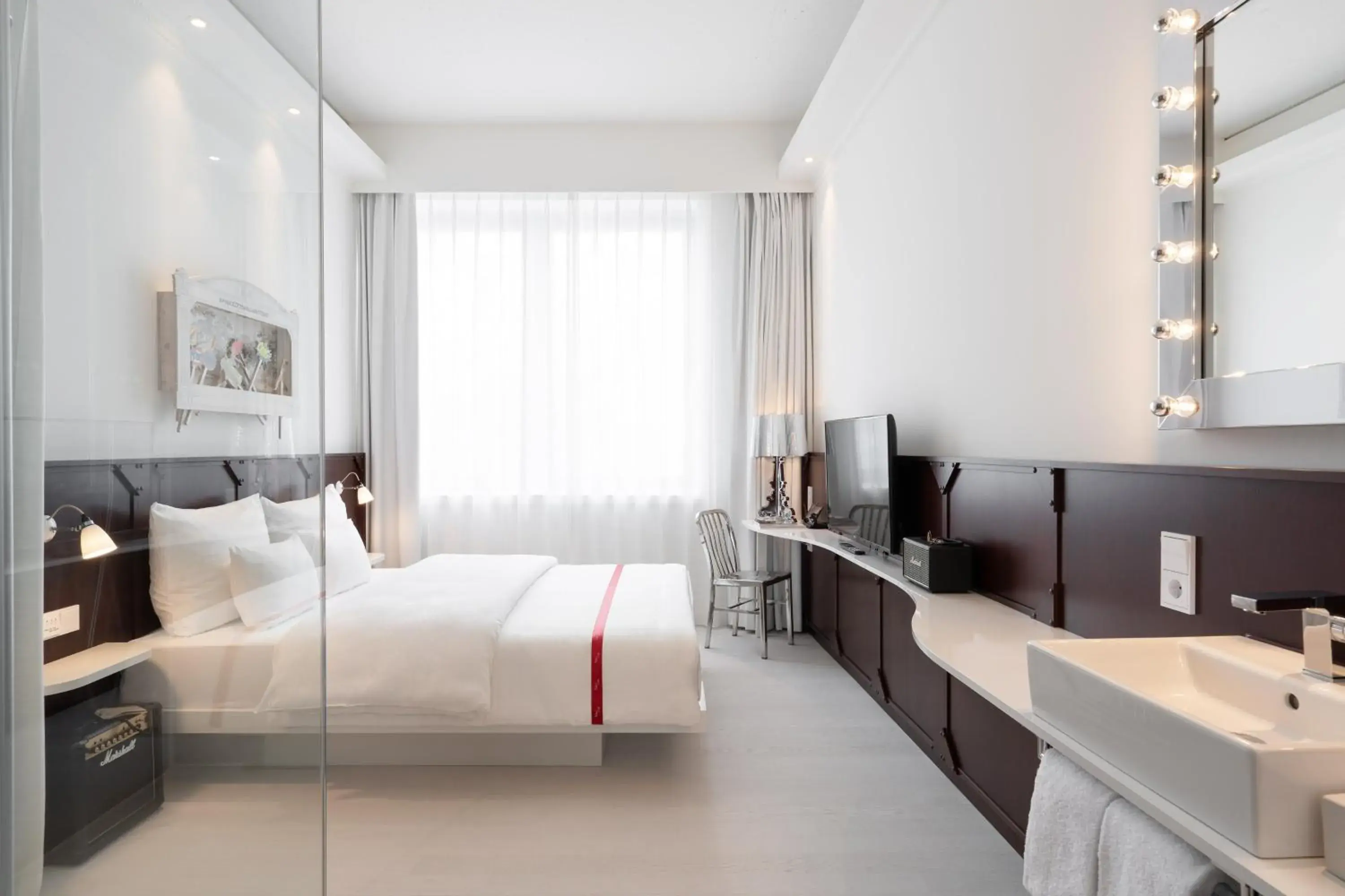 Cozy Room in Ruby Leni Hotel Dusseldorf Cozy Room in Ruby Leni Hotel Dusseldorf