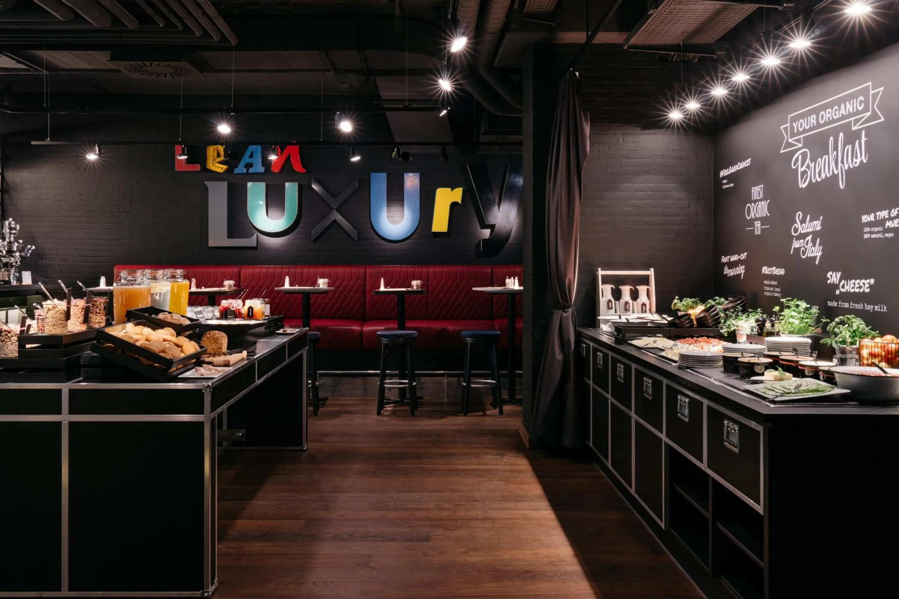 Breakfast in Ruby Leni Hotel Dusseldorf