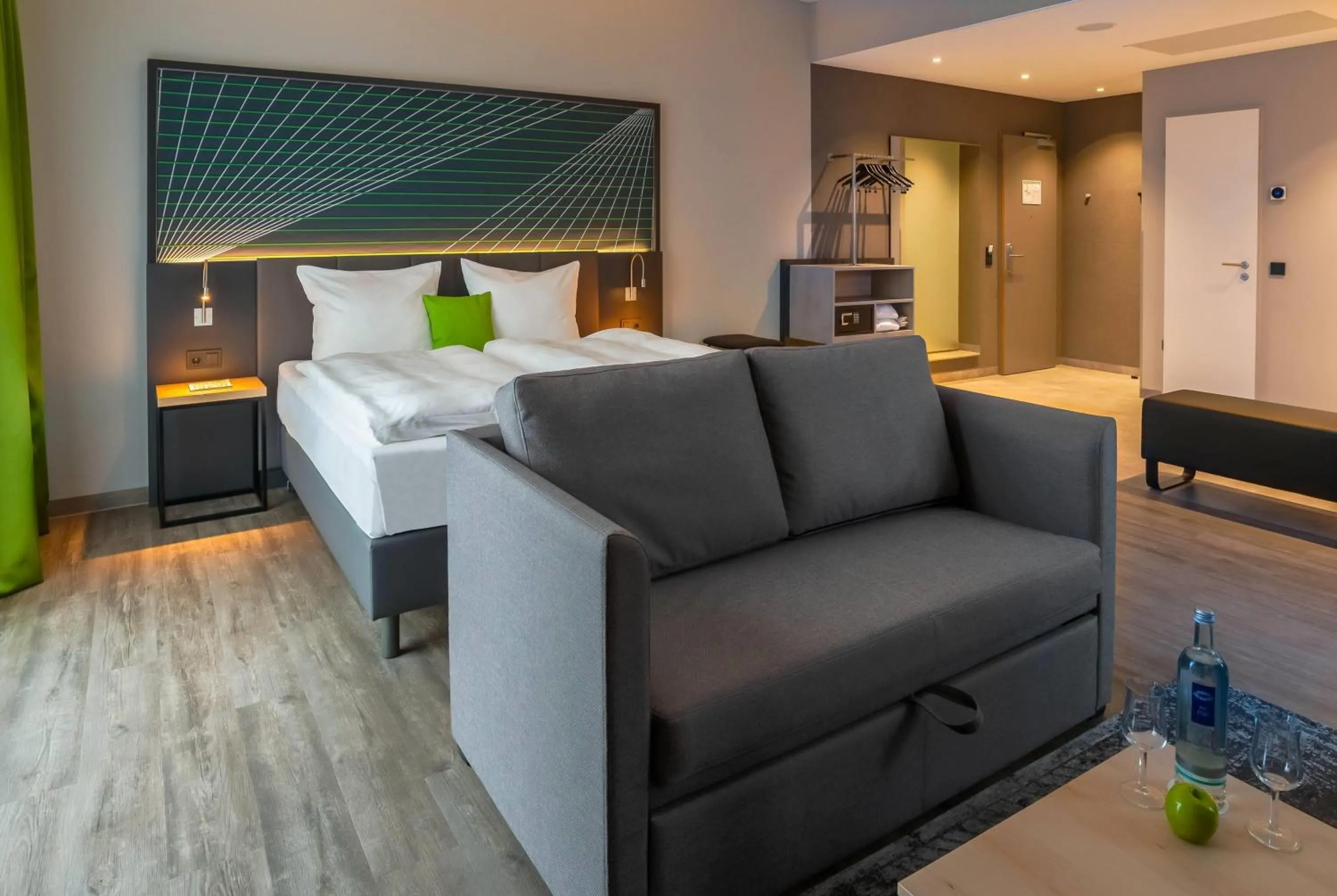 Photo of the whole room, Bed in elaya hotel kevelaer, Trademark Collection by Wyndham