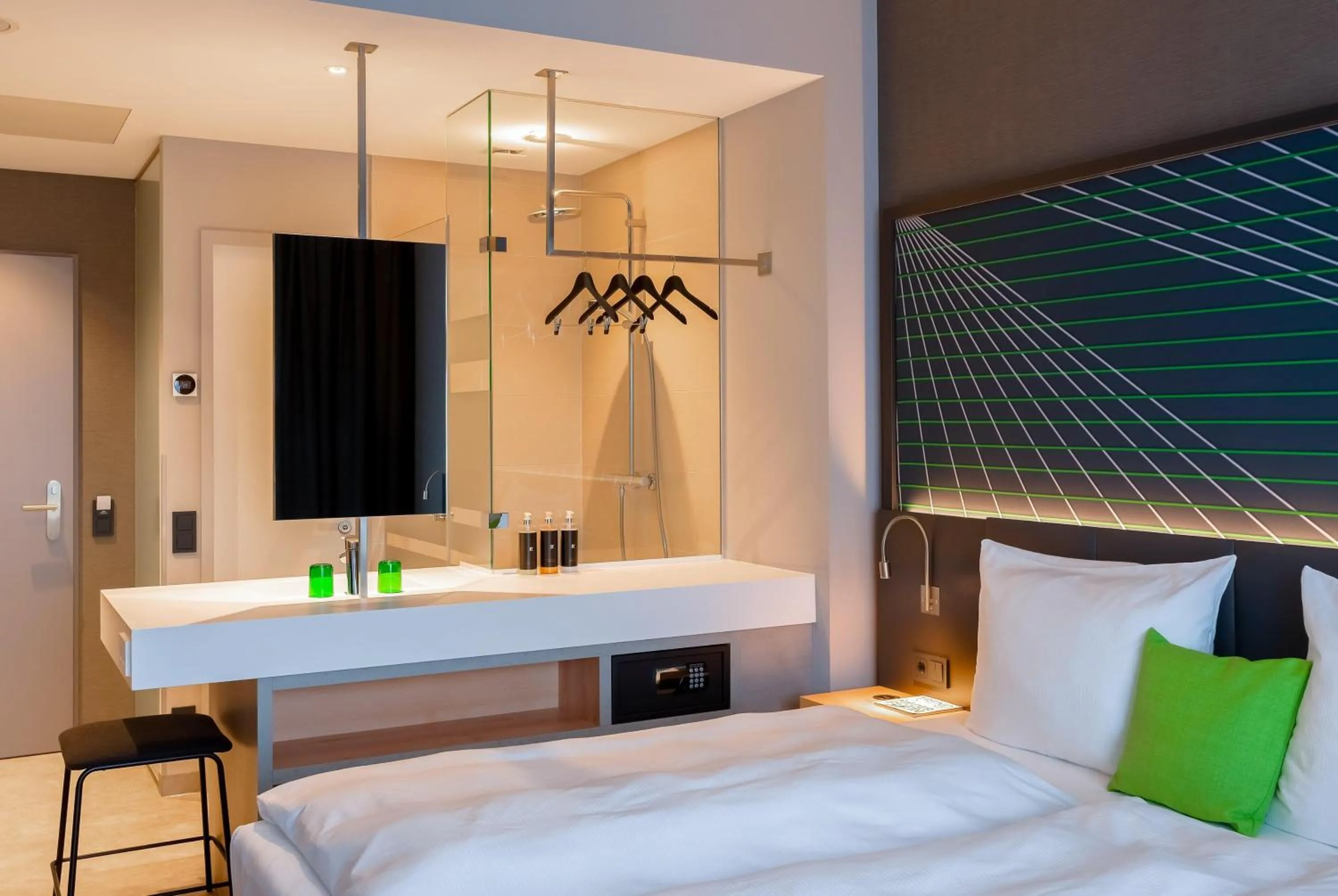 Photo of the whole room, Bed in elaya hotel kevelaer, Trademark Collection by Wyndham