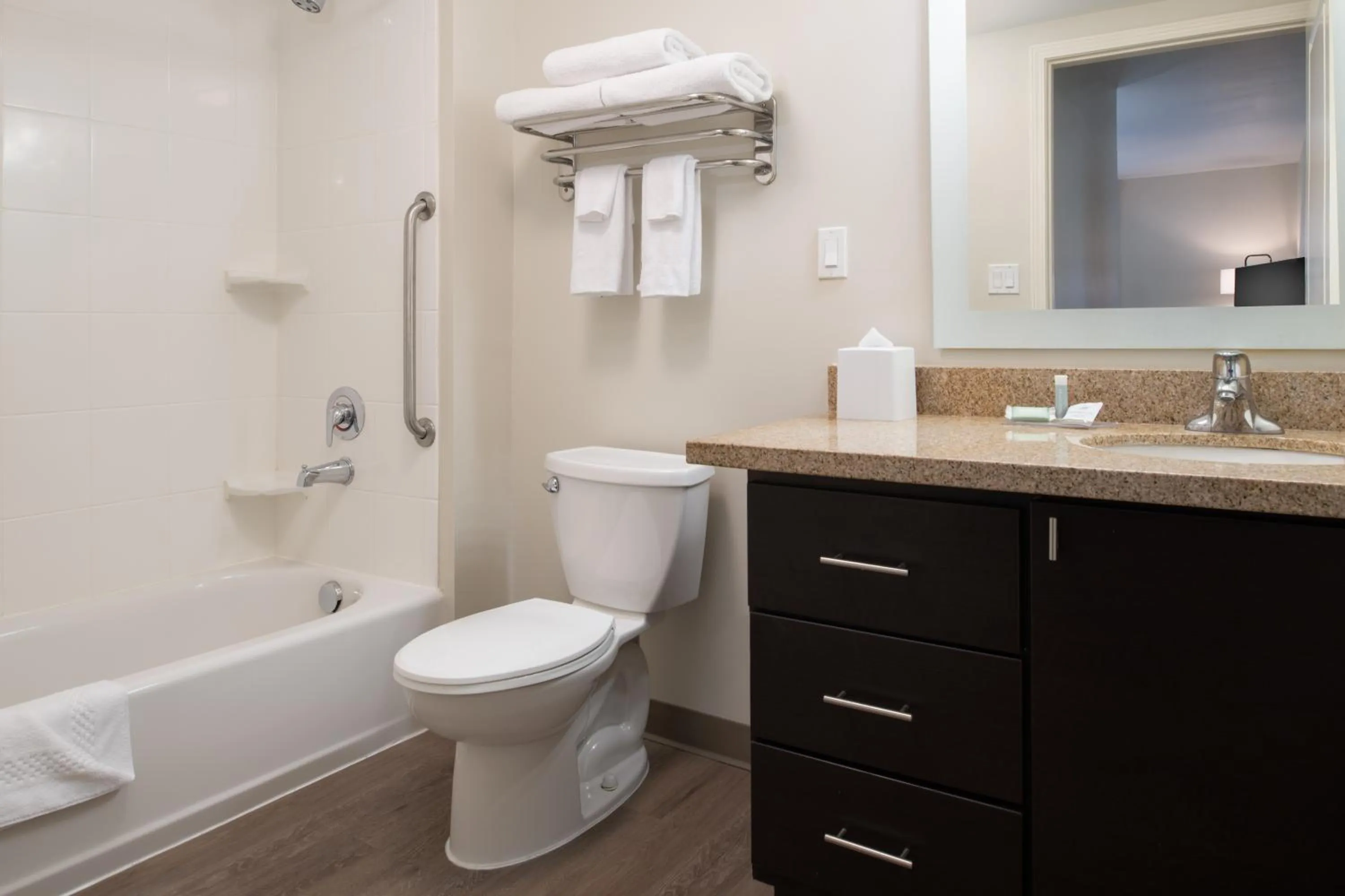 Bathroom in TownePlace Suites Richland Columbia Point