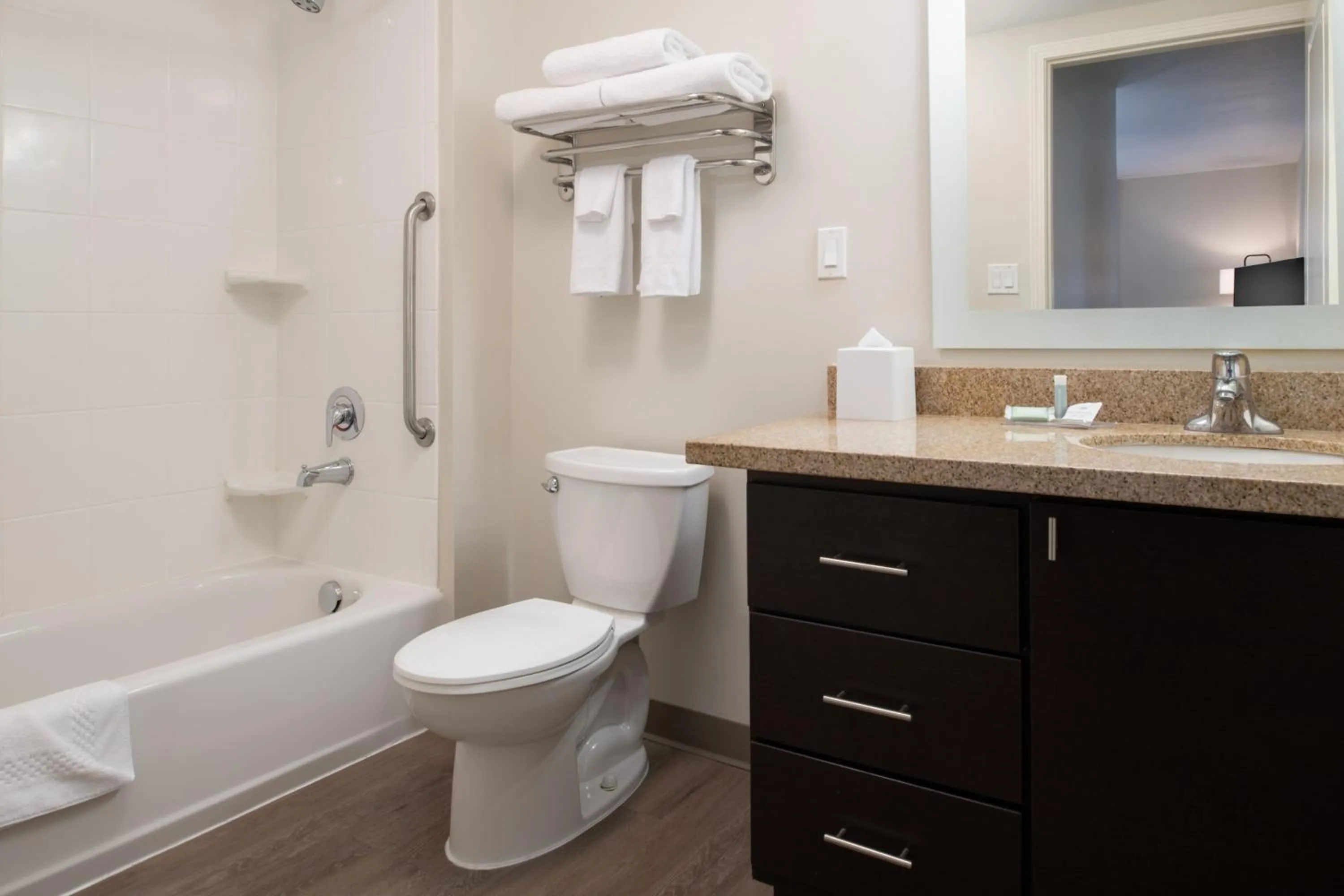 Bathroom in TownePlace Suites Richland Columbia Point