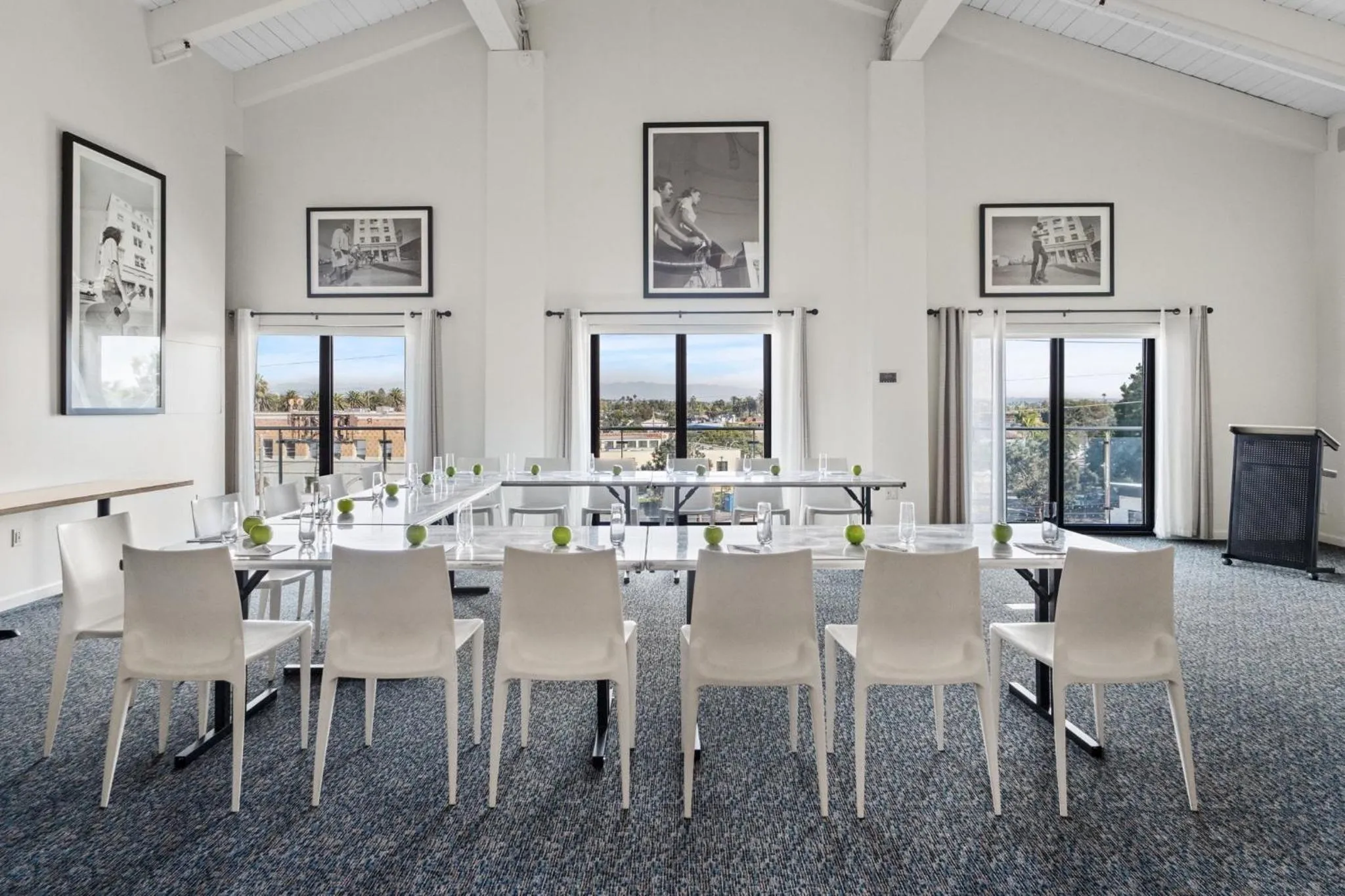 Meeting/conference room in Hotel Erwin Venice Beach