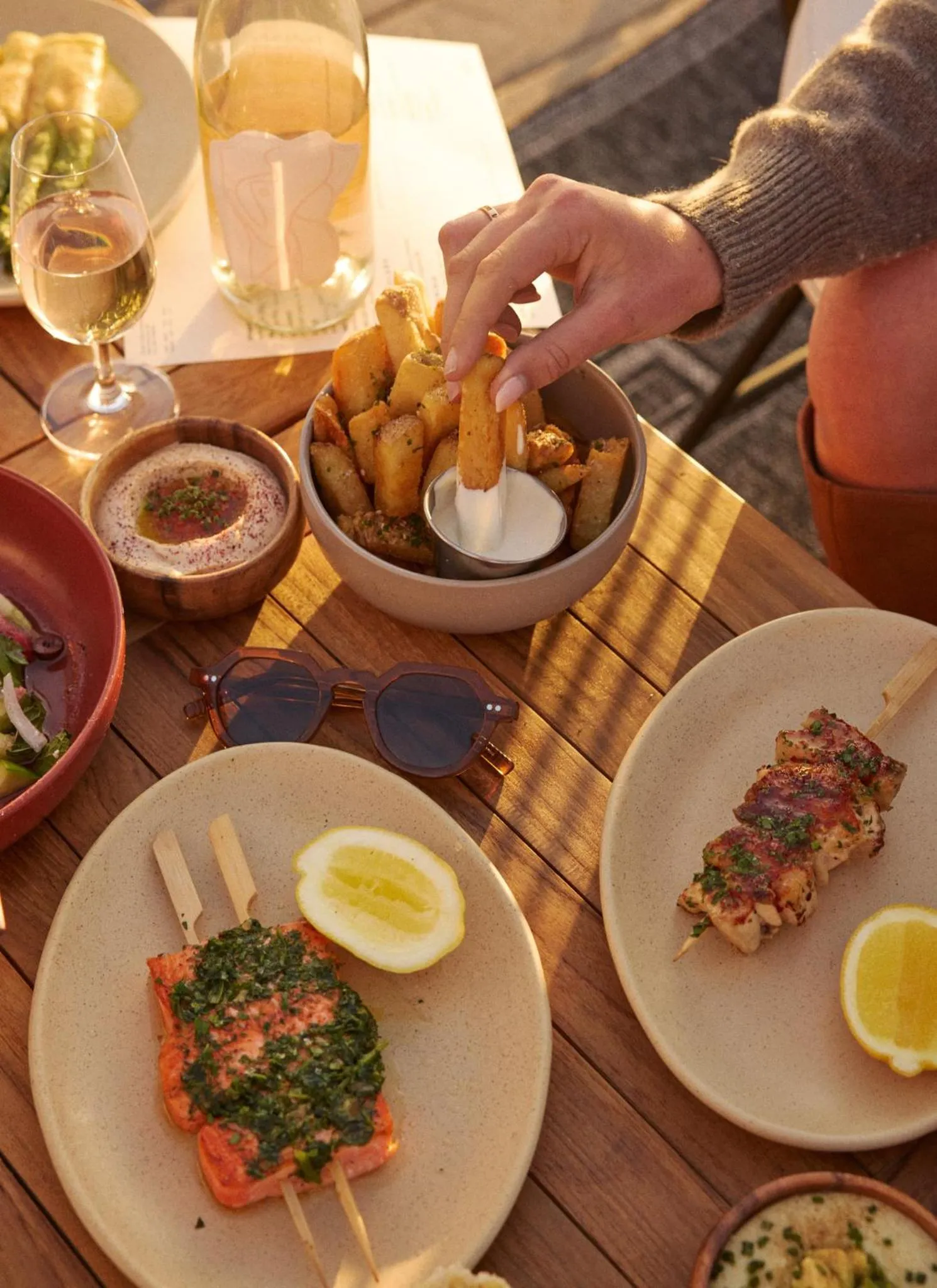 Restaurant/places to eat in Hotel Erwin Venice Beach